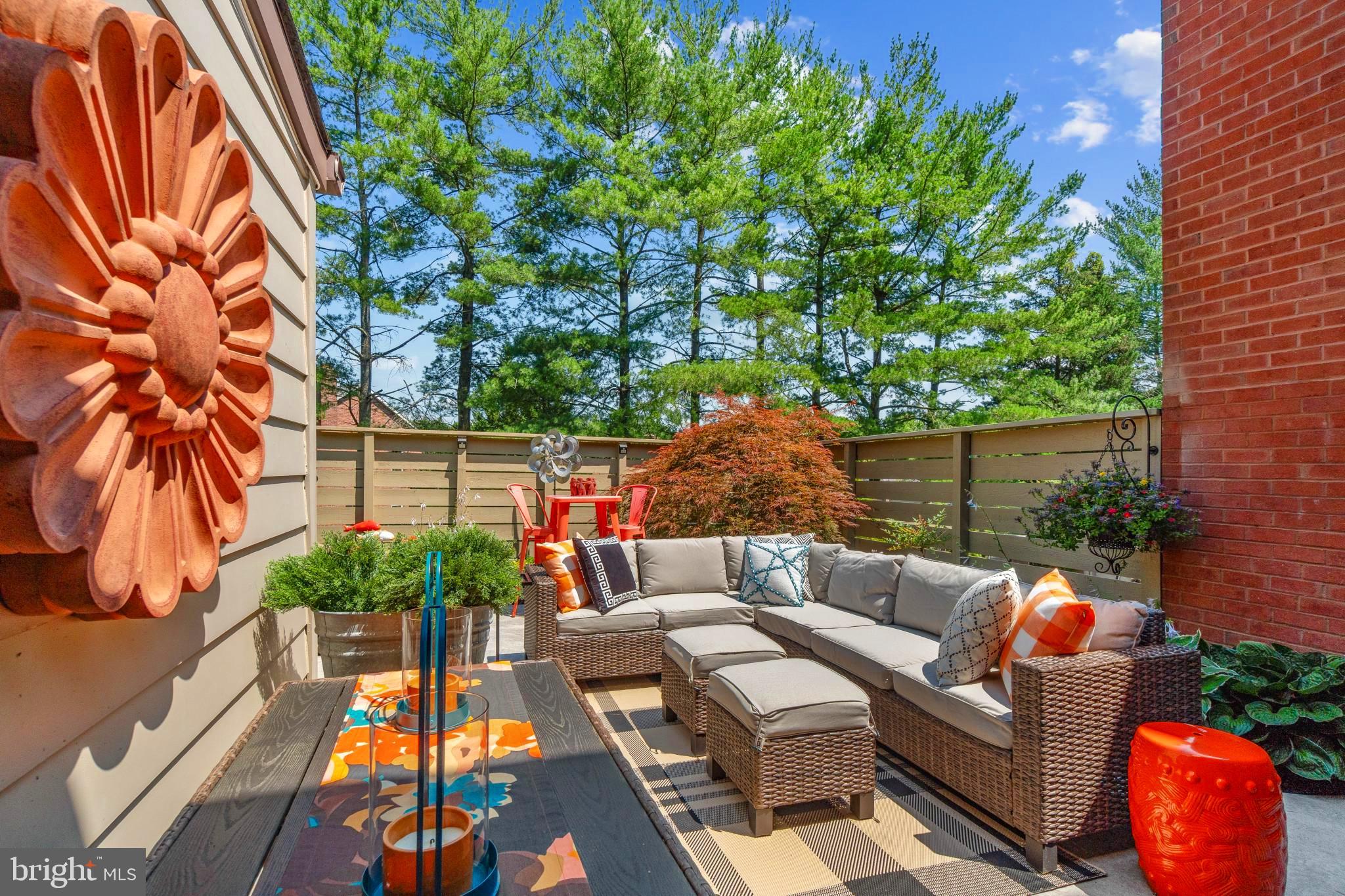 DEERFOX - Residential