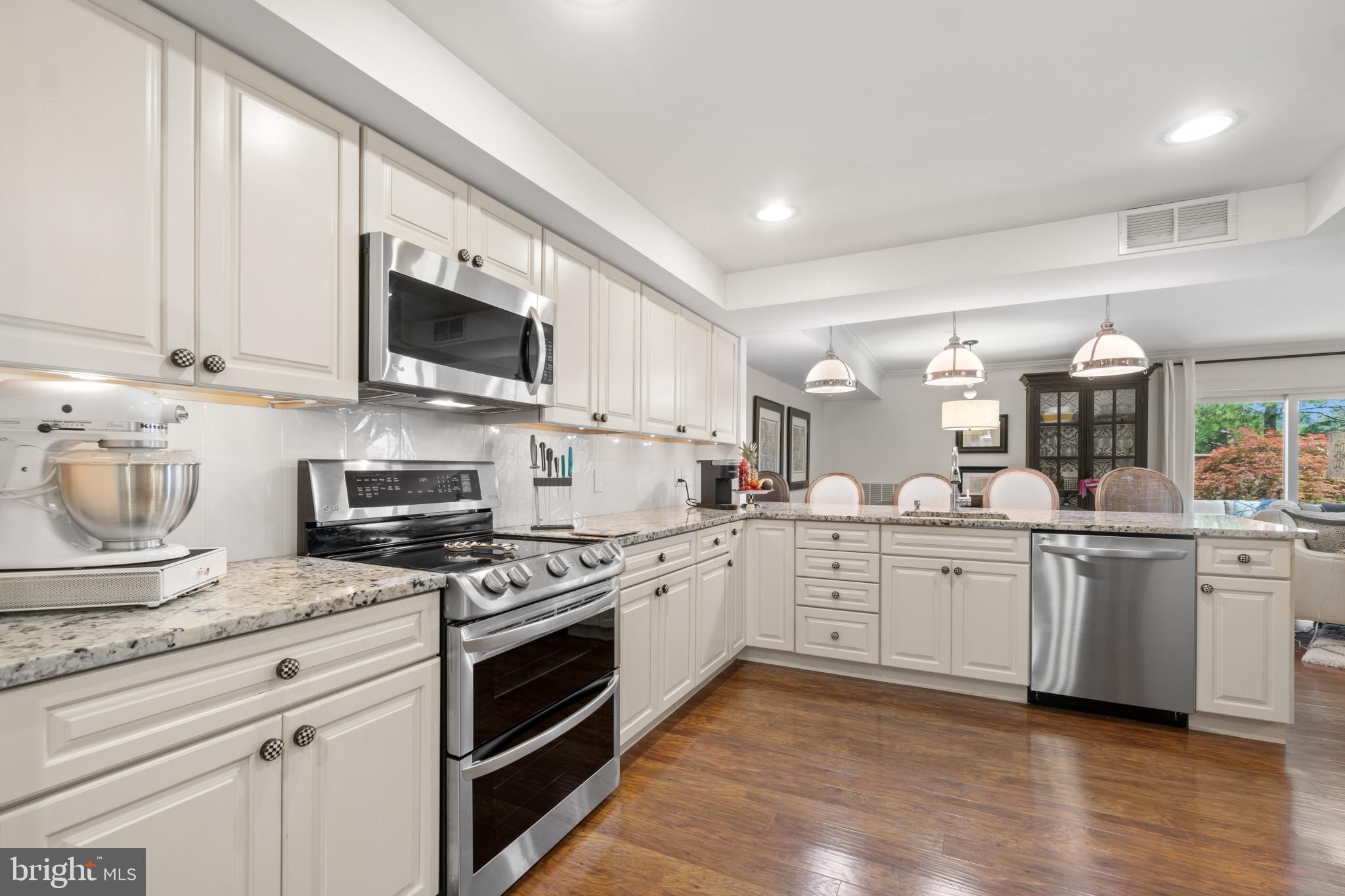 DEERFOX - Residential