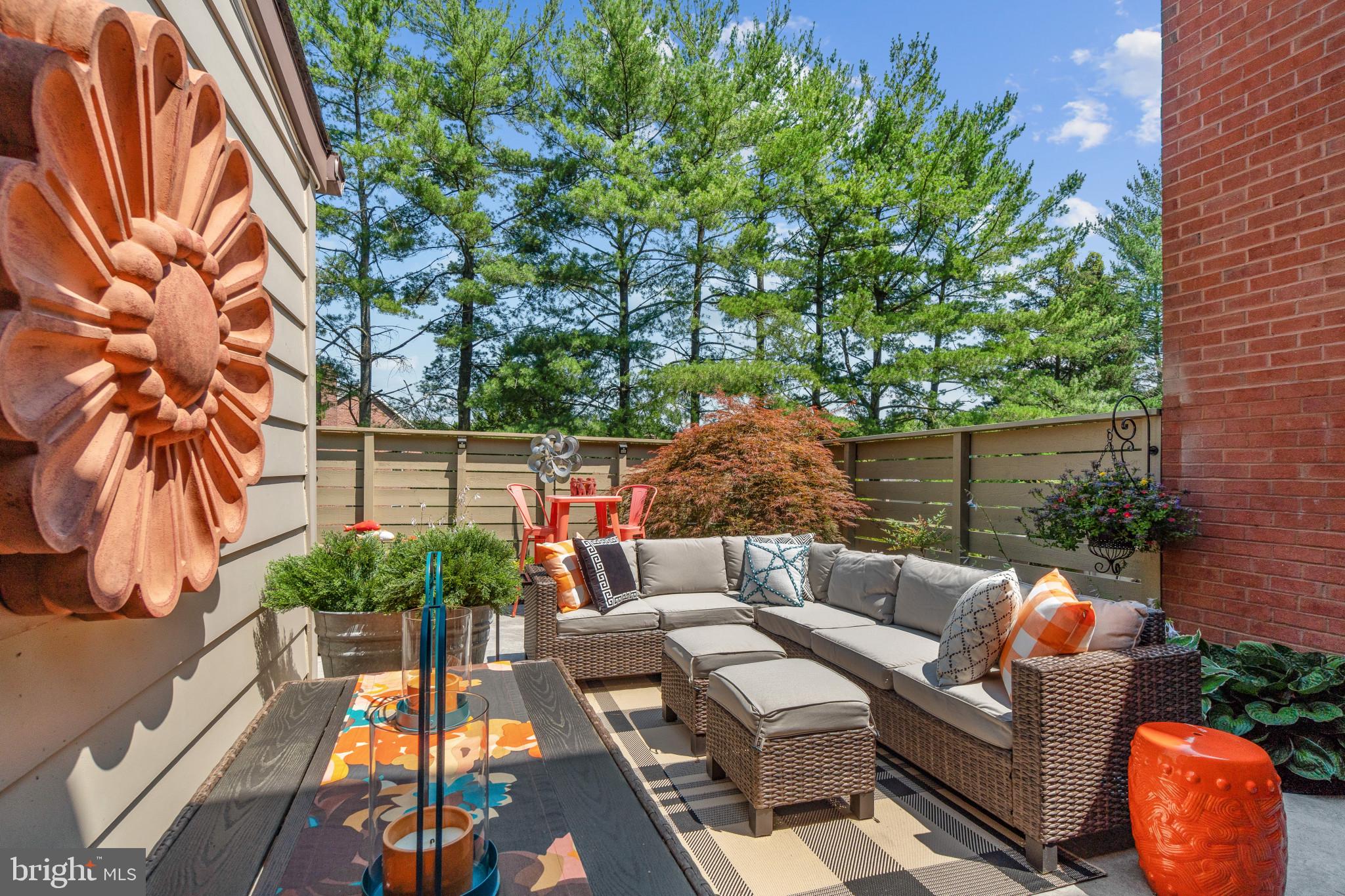 DEERFOX - Residential