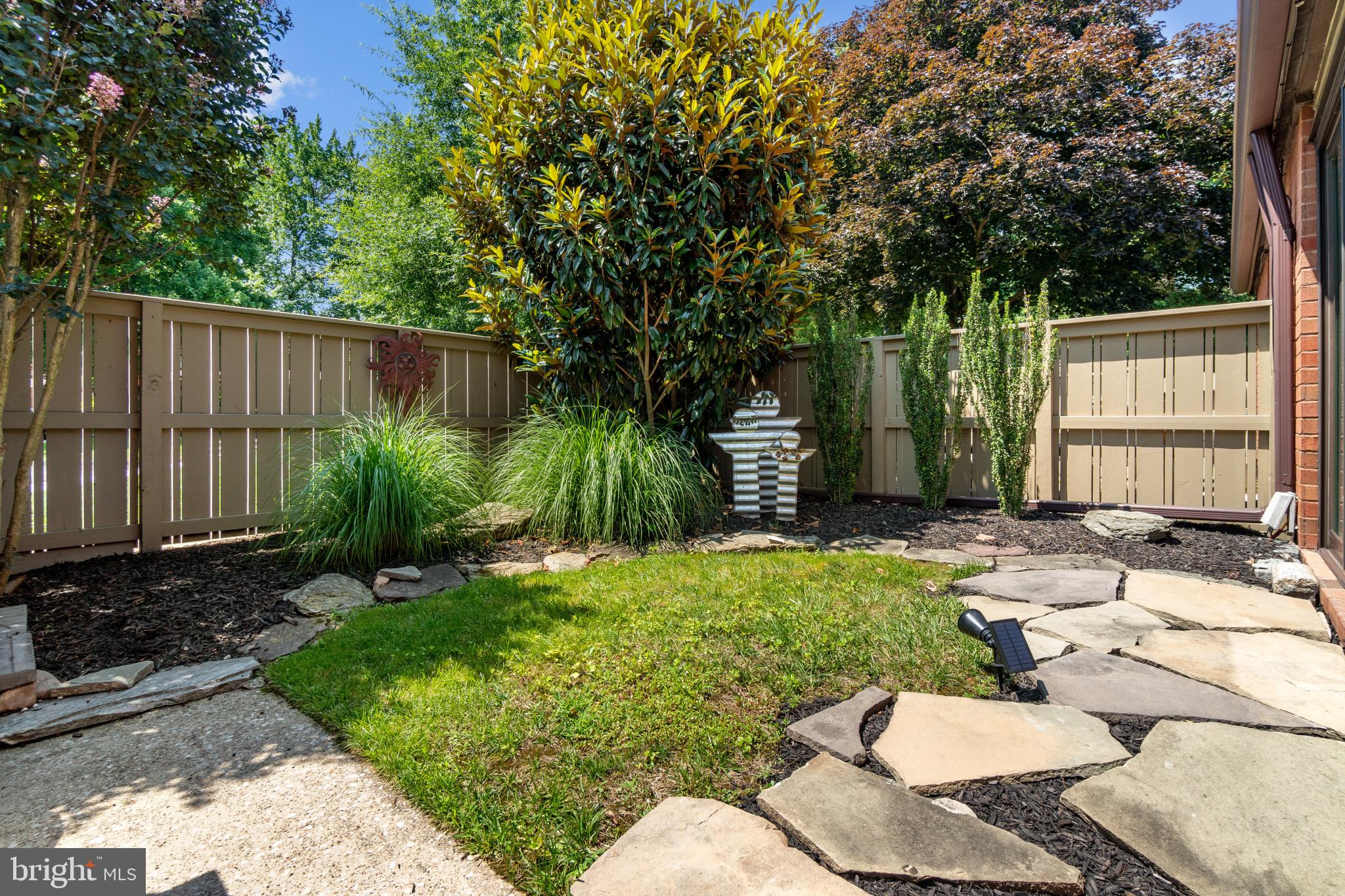 DEERFOX - Residential