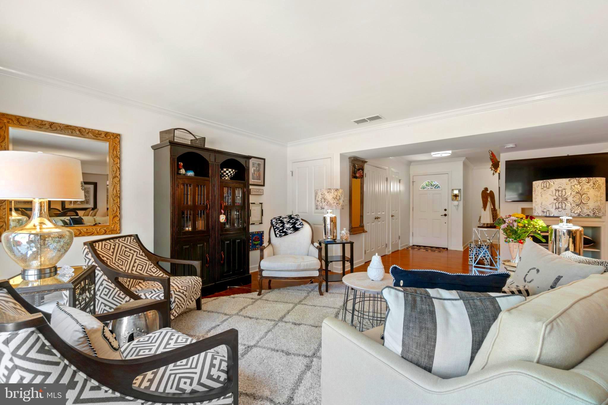 DEERFOX - Residential