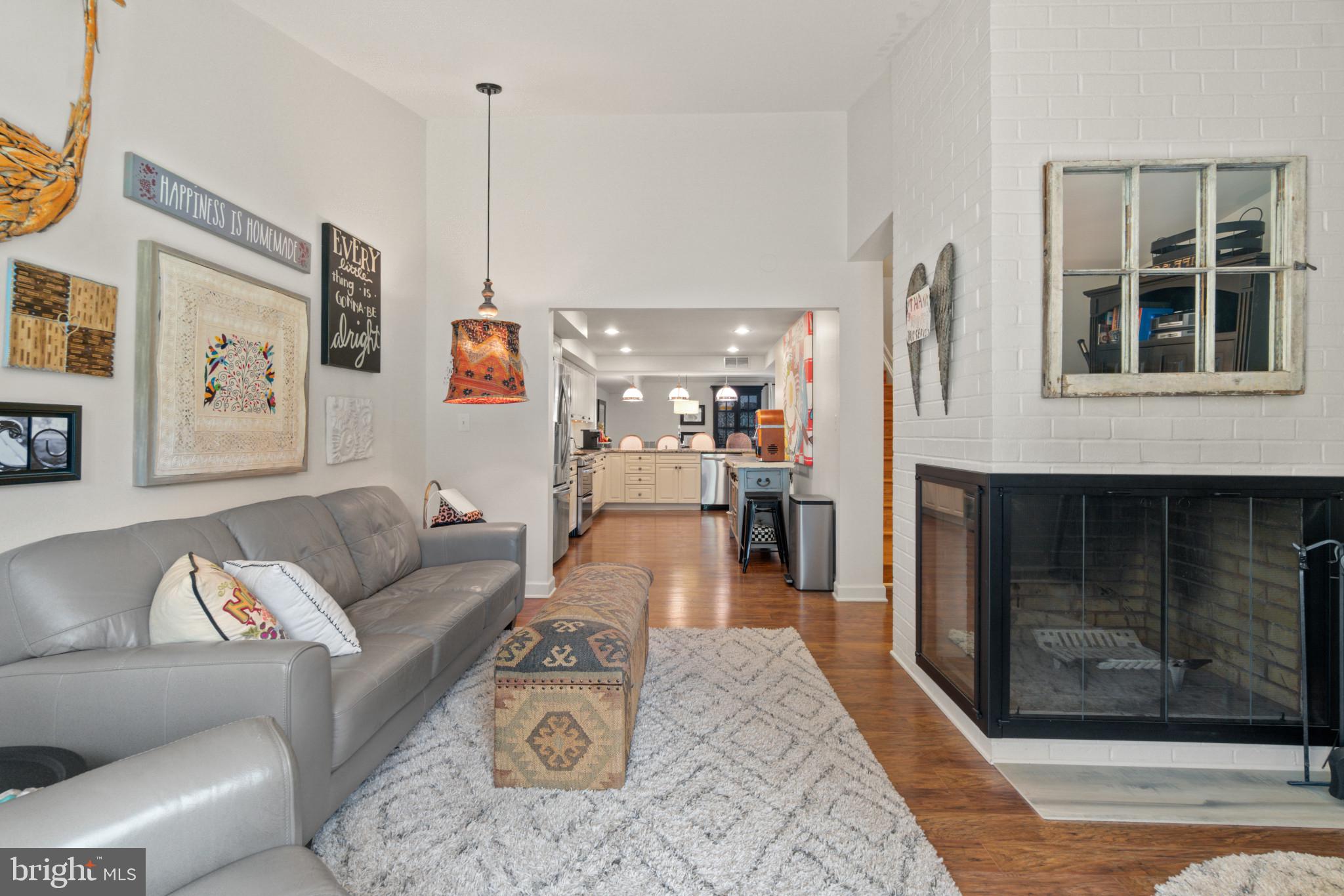 DEERFOX - Residential