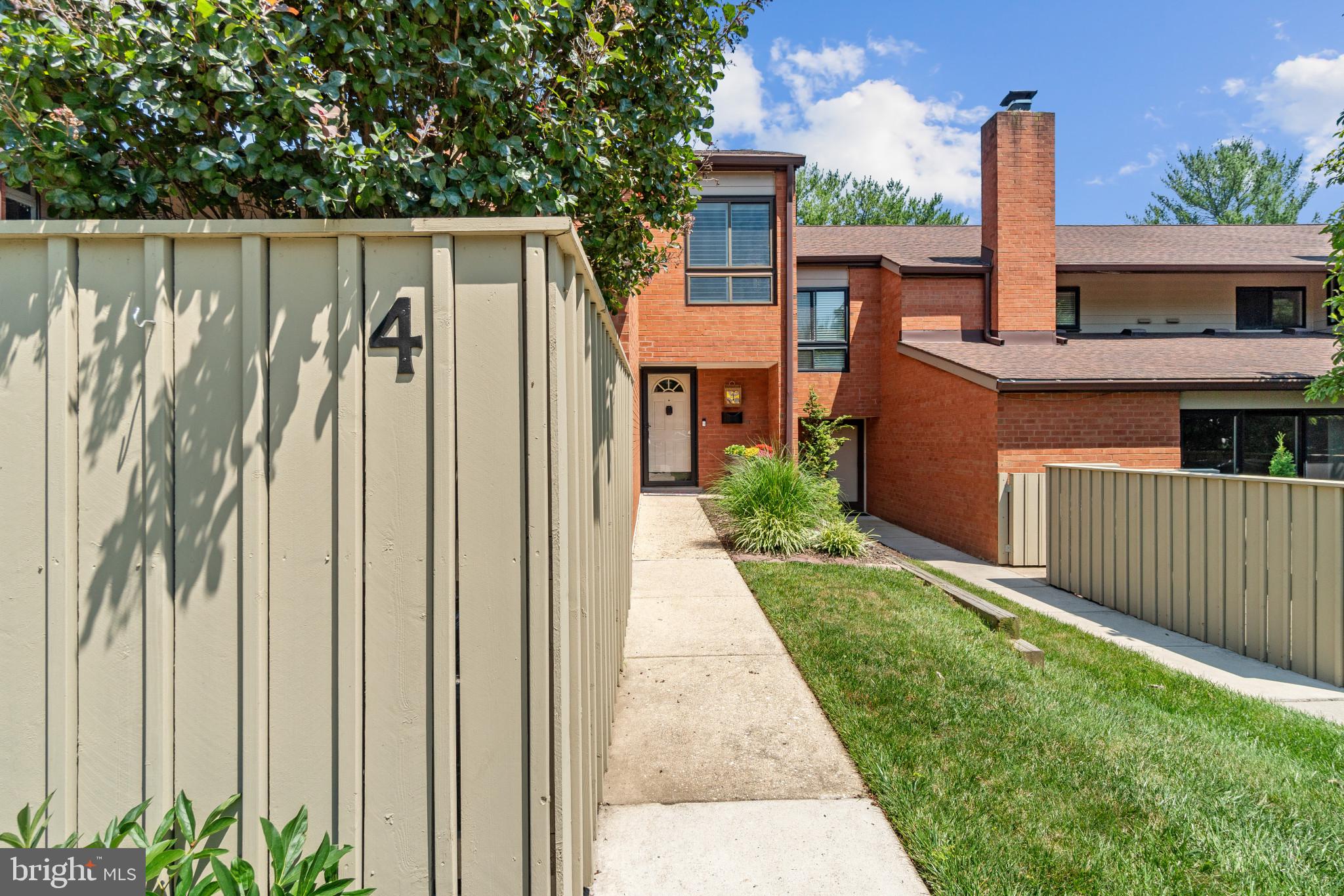 DEERFOX - Residential