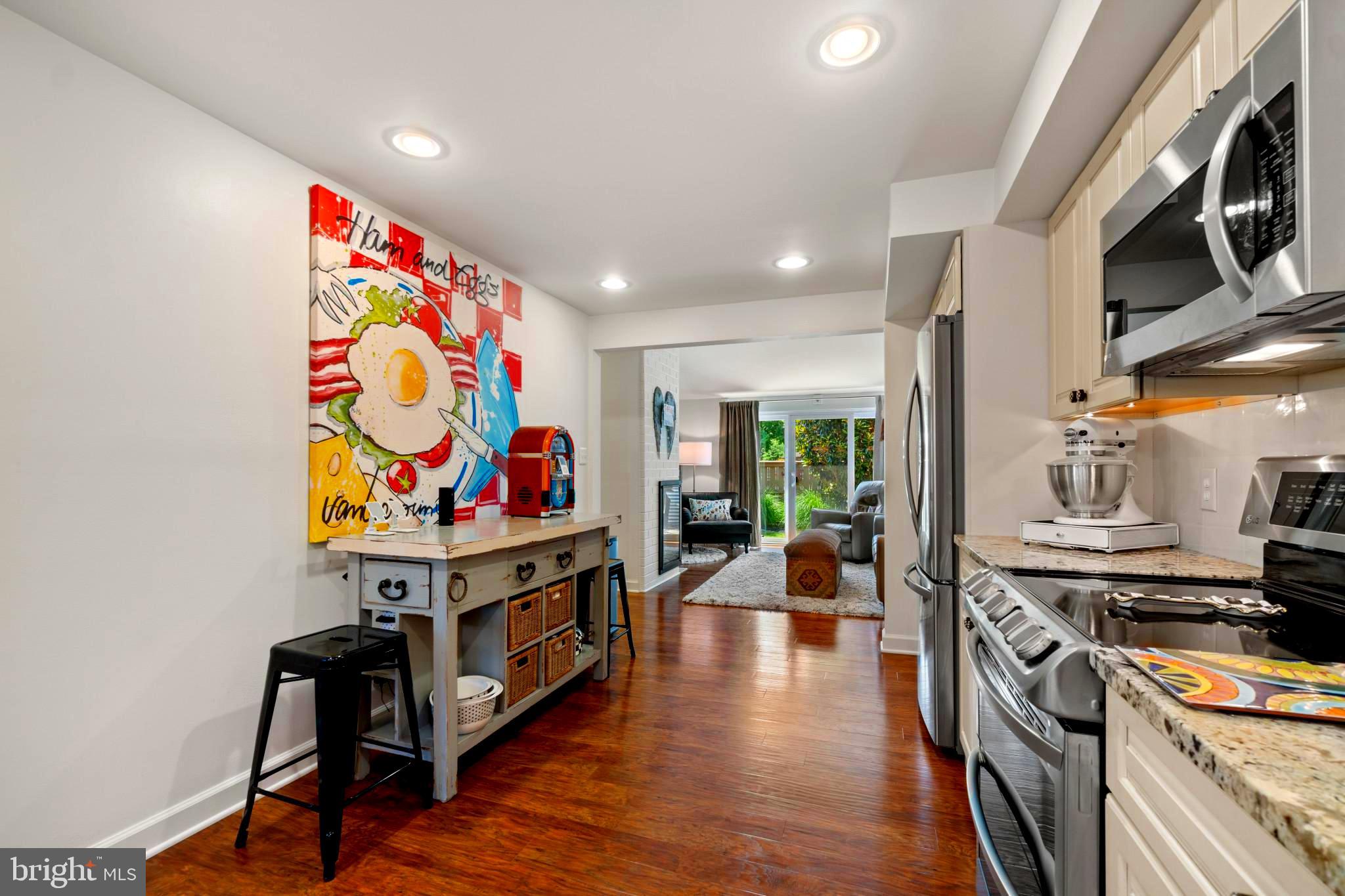 DEERFOX - Residential