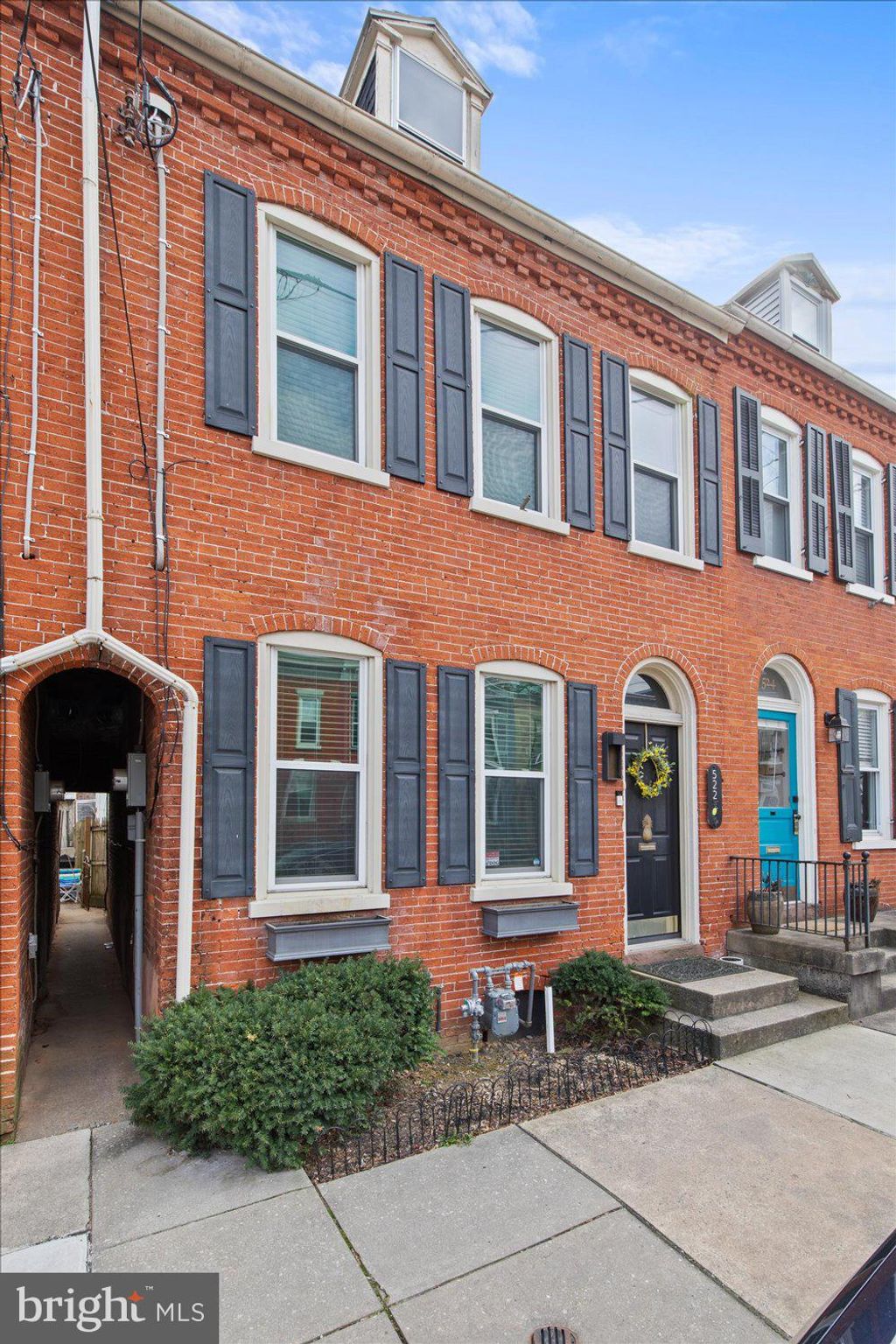 Photo of 522 W LEMON ST, LANCASTER, PA 17603 (MLS # PALA2032444)