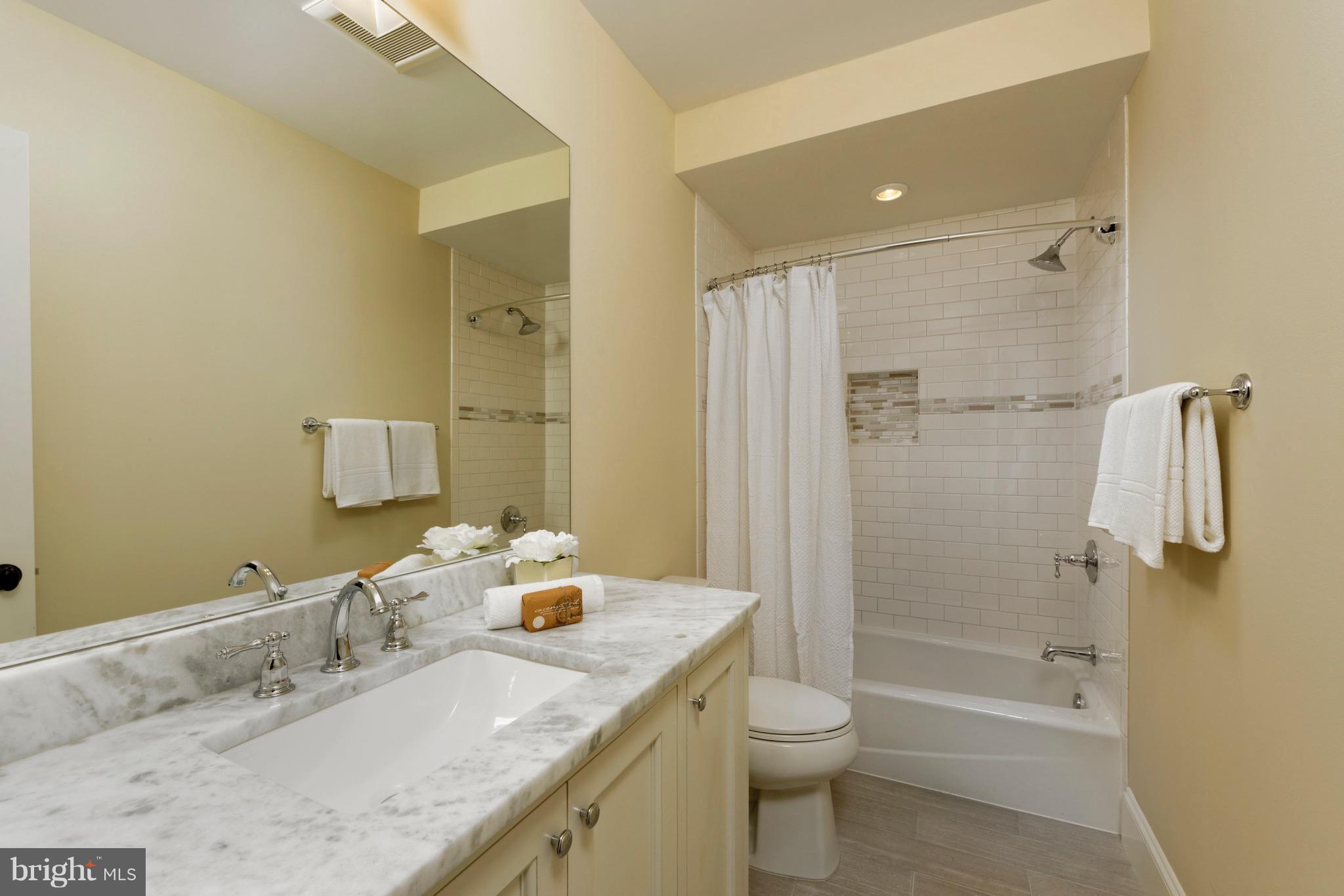 OLD TOWN - Residential