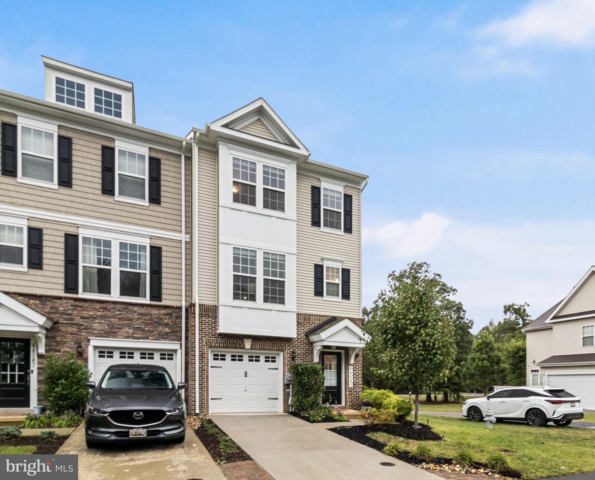 ORCHID PARK OF WILDEWOOD - Residential