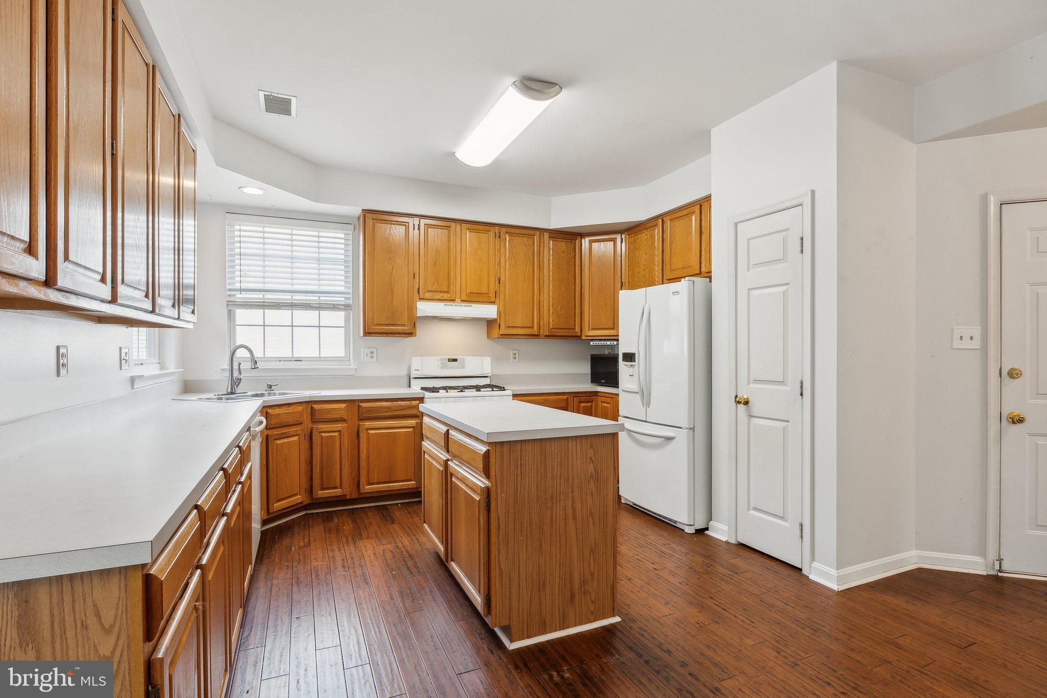 WEXFORD VILLAGE SUB - Residential