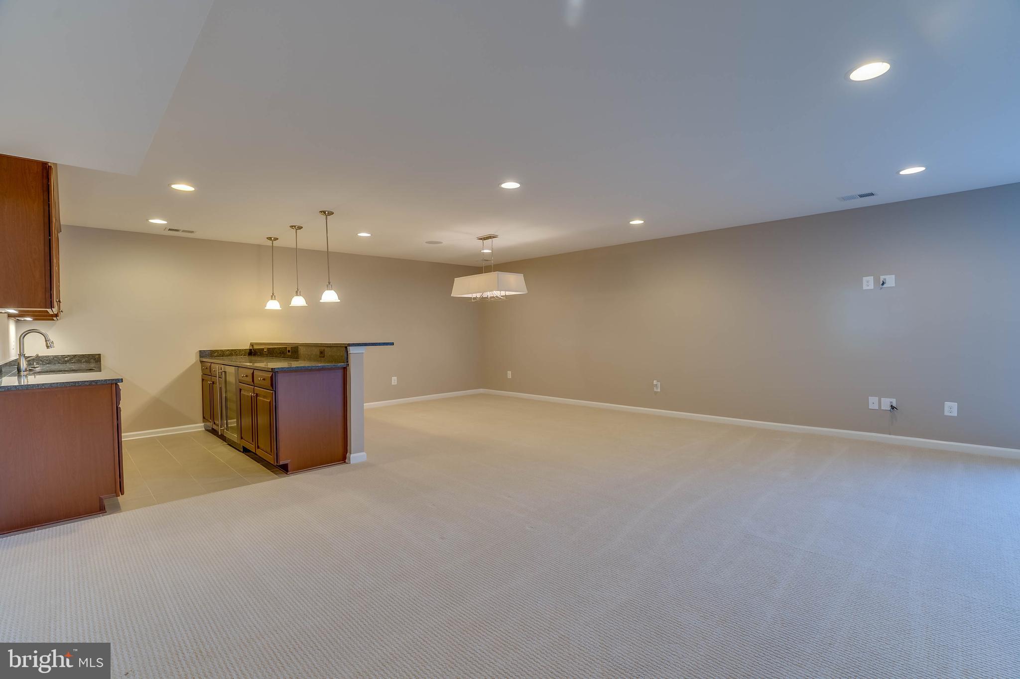 MAY'S QUARTER - Residential Lease