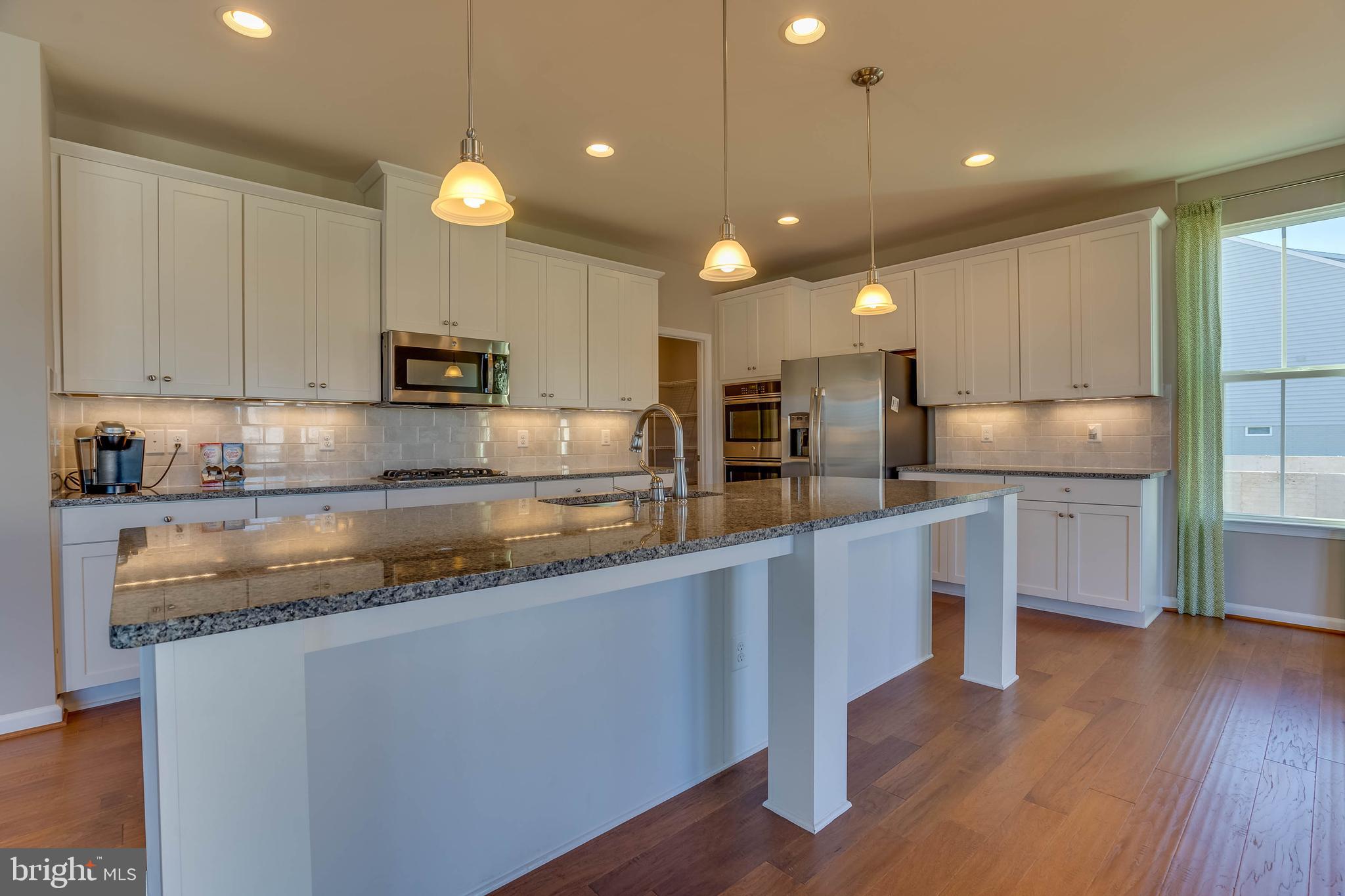 MAY'S QUARTER - Residential Lease