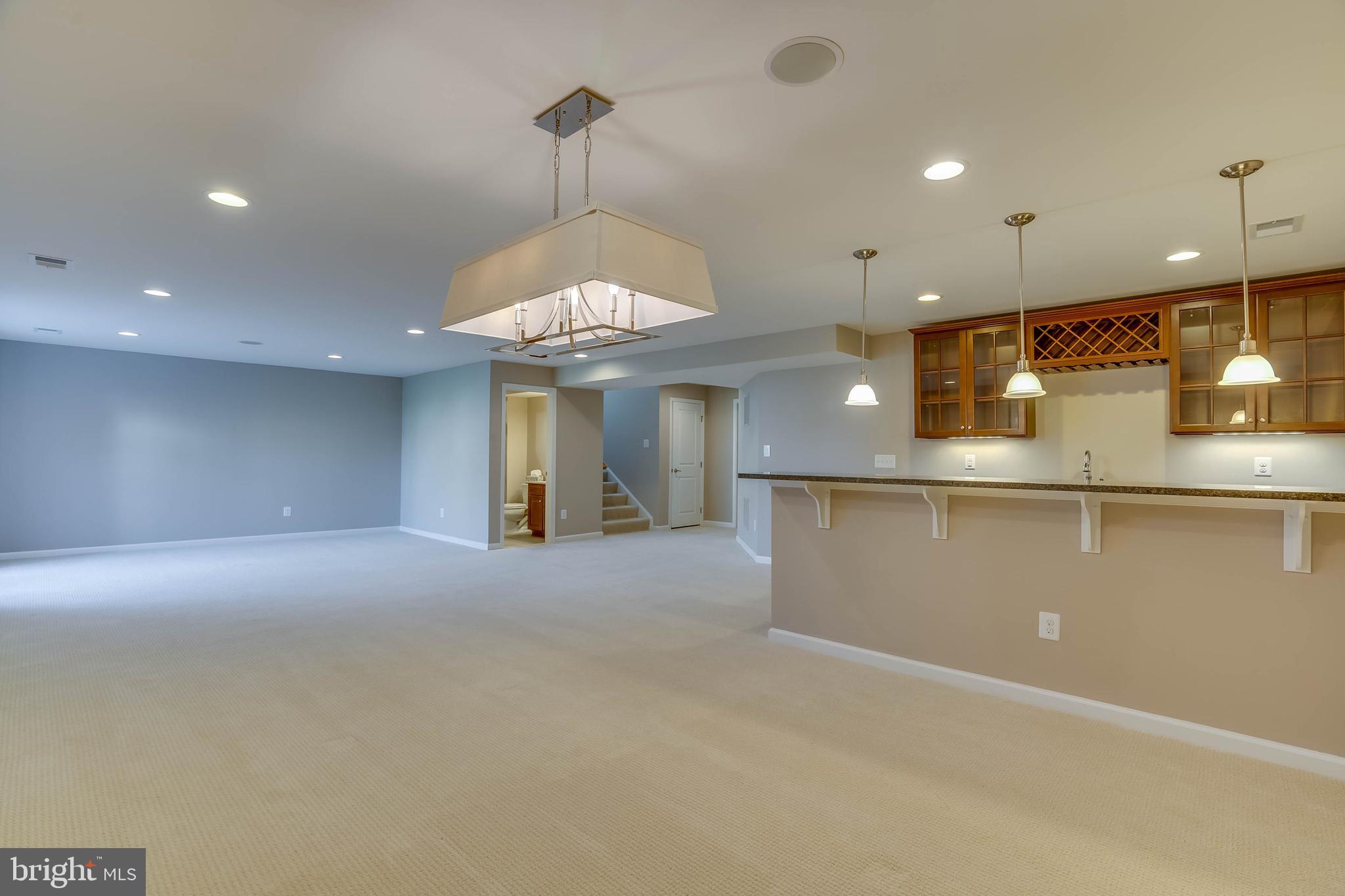 MAY'S QUARTER - Residential Lease