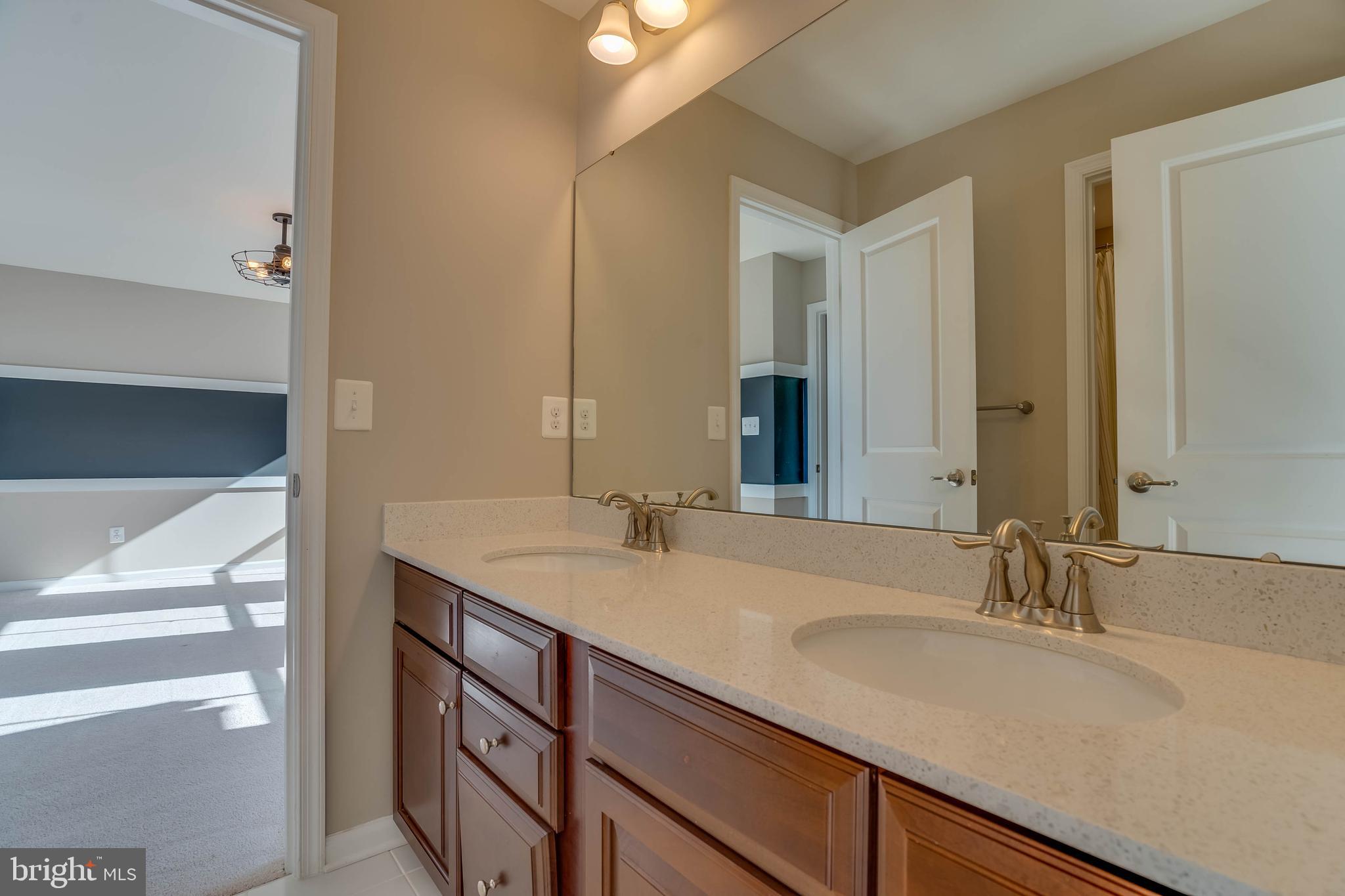 MAY'S QUARTER - Residential Lease