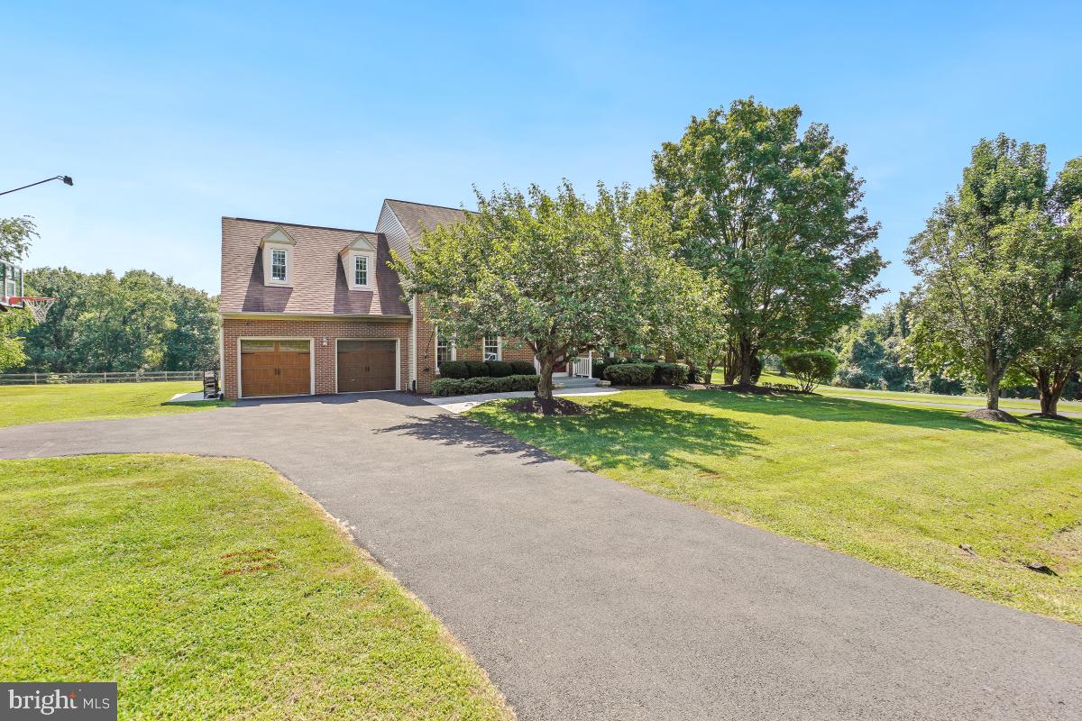 17509 CHARITY LANE