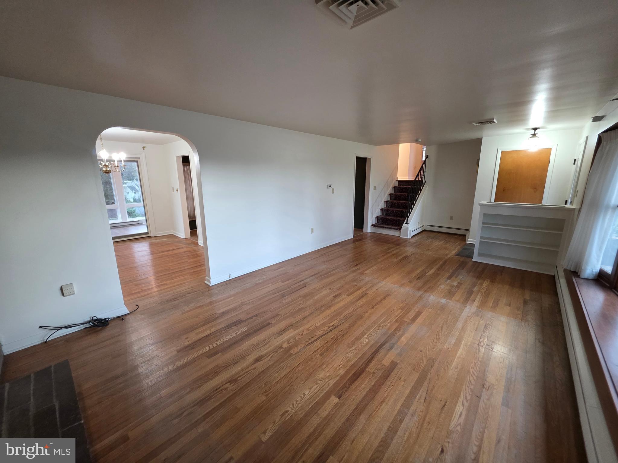 CEDAR CLIFF MANOR - Residential