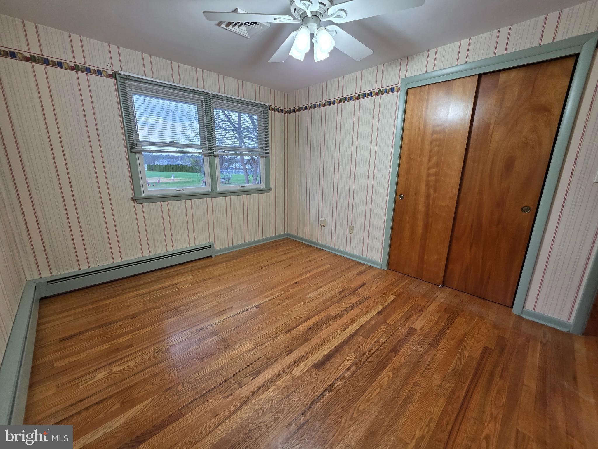 CEDAR CLIFF MANOR - Residential