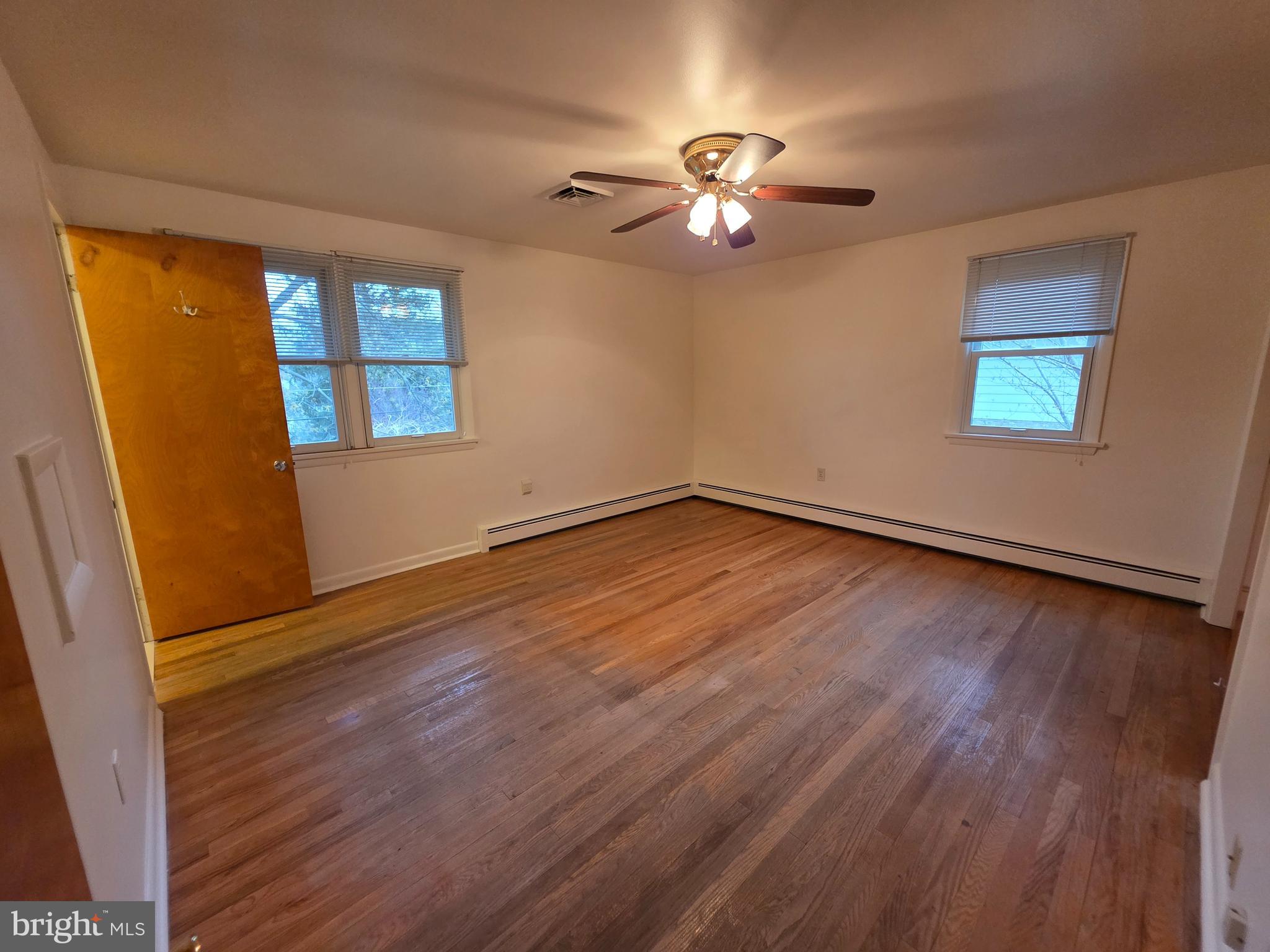 CEDAR CLIFF MANOR - Residential