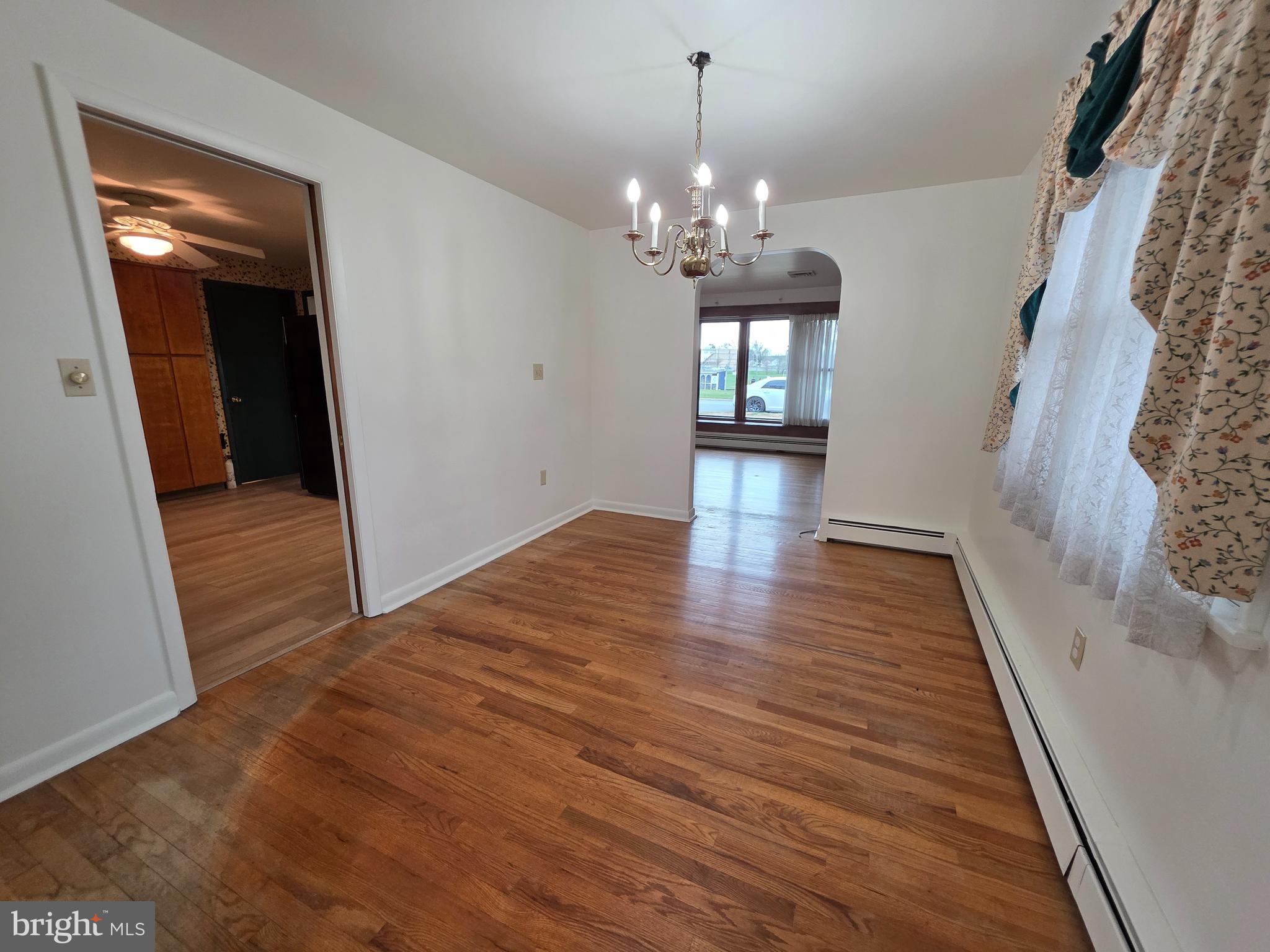 CEDAR CLIFF MANOR - Residential