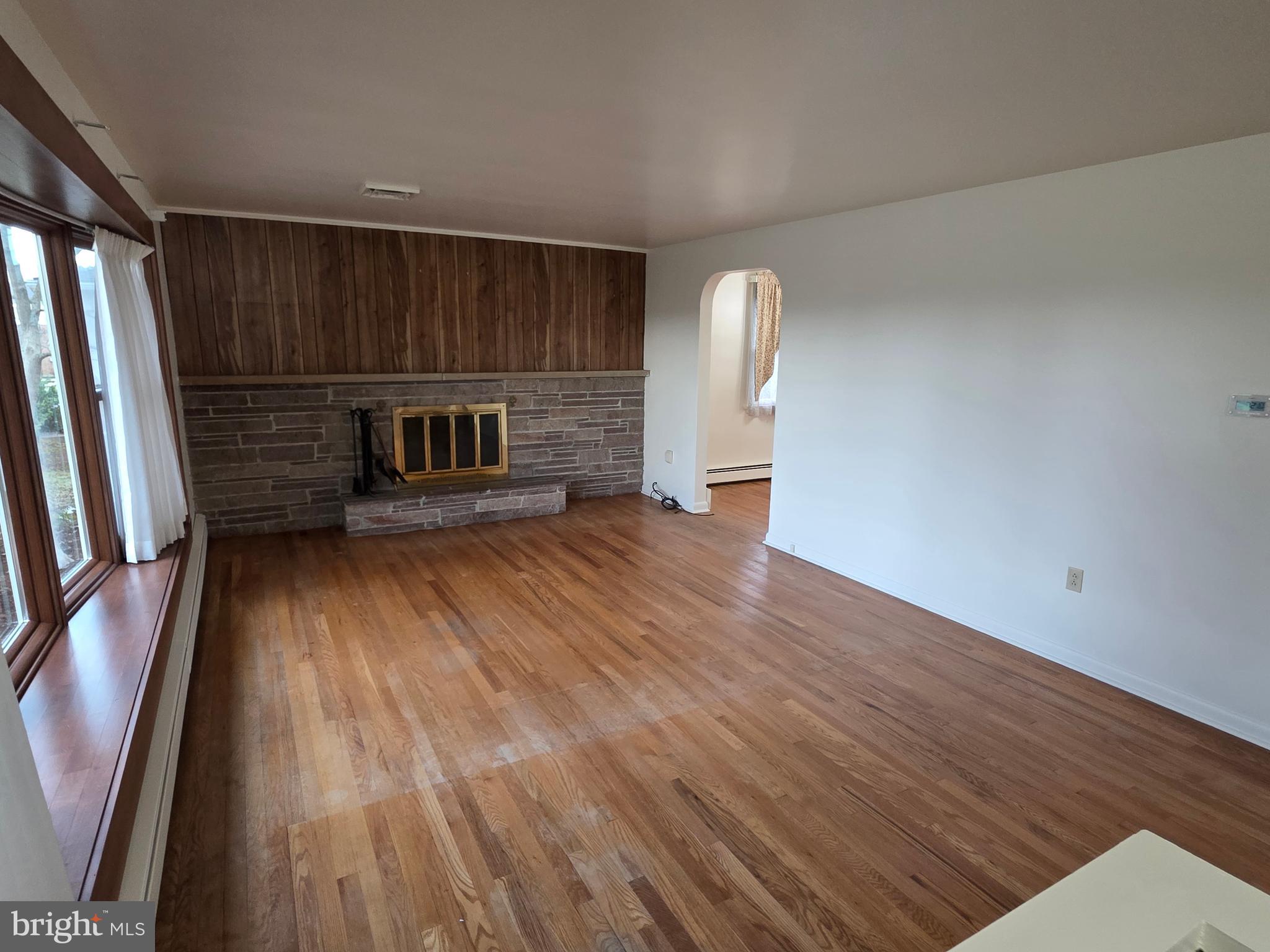 CEDAR CLIFF MANOR - Residential