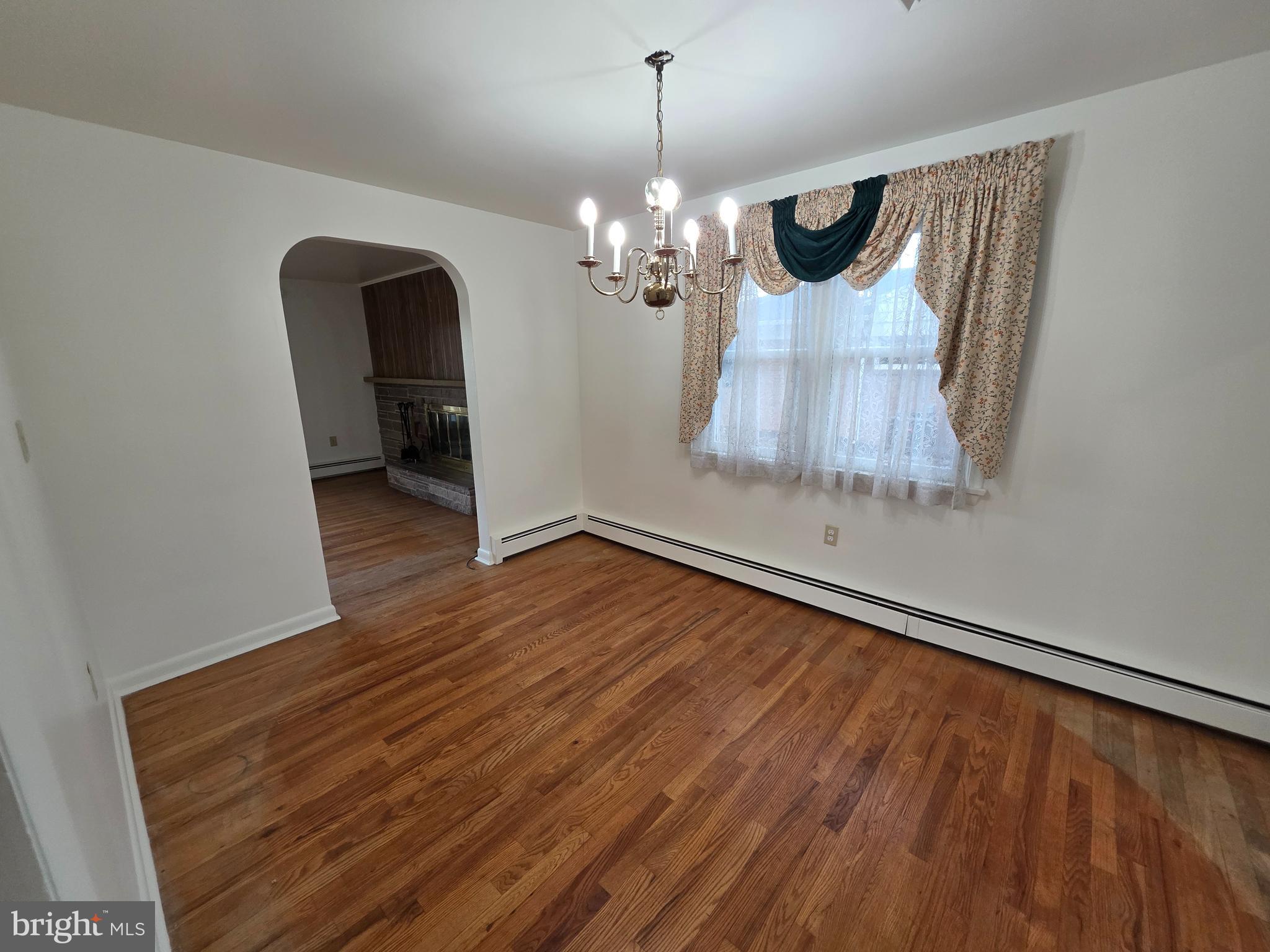 CEDAR CLIFF MANOR - Residential