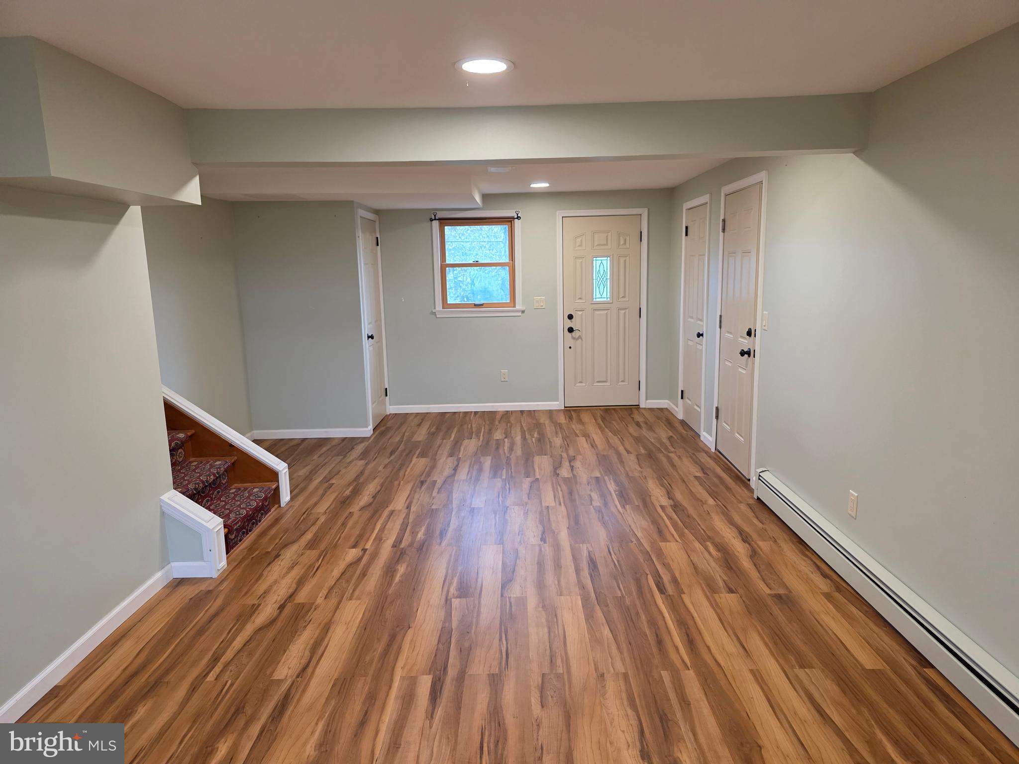 CEDAR CLIFF MANOR - Residential