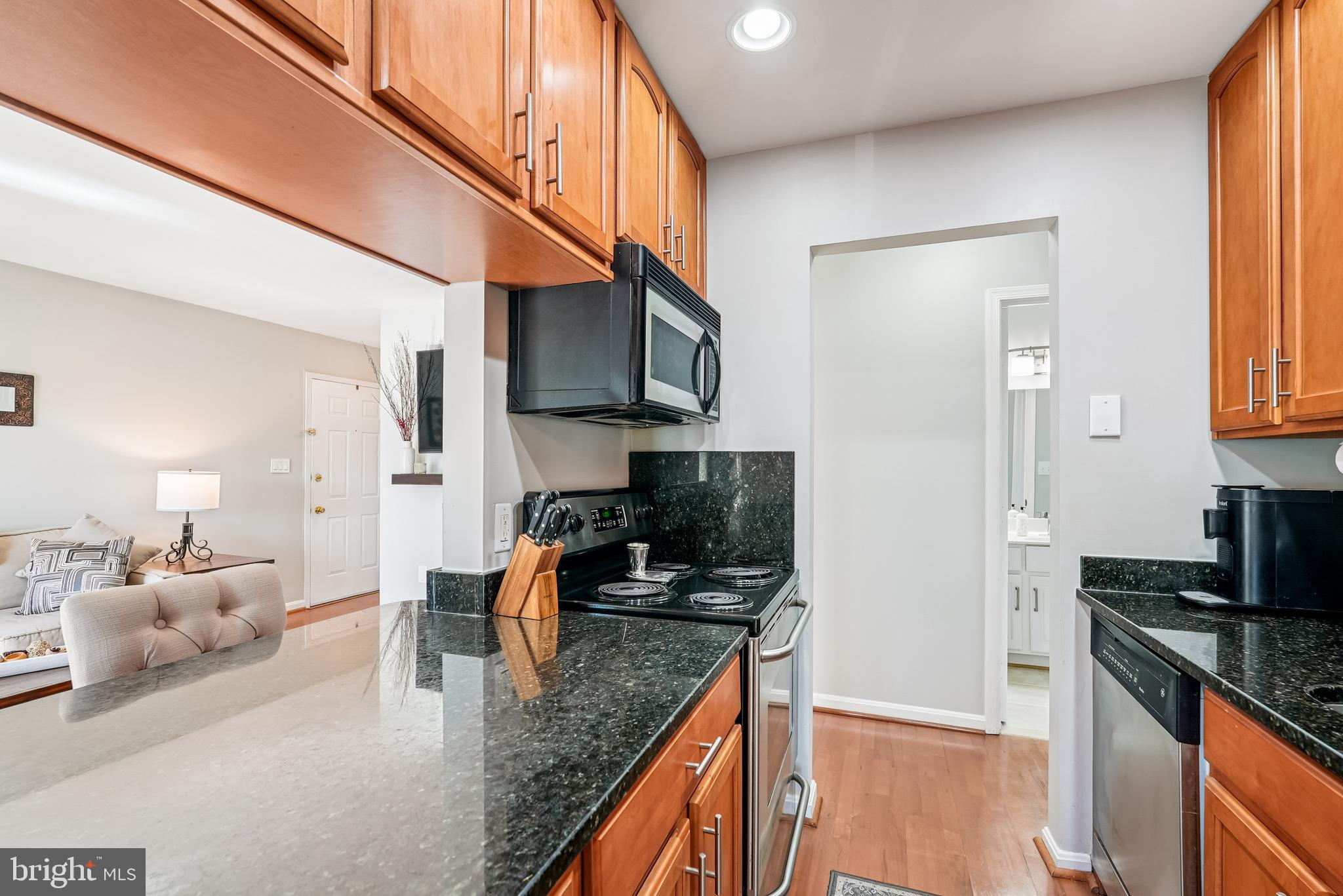 VILLAS AT COUNTRYSIDE - Residential