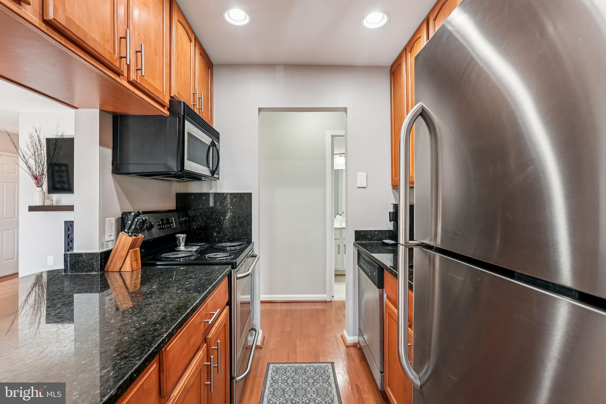 VILLAS AT COUNTRYSIDE - Residential