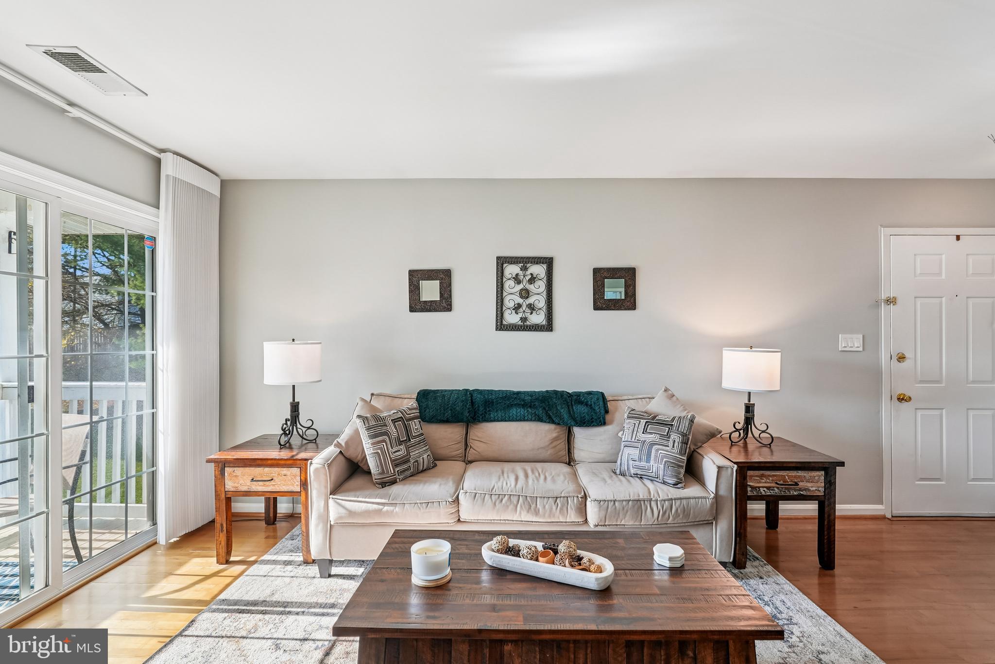 VILLAS AT COUNTRYSIDE - Residential