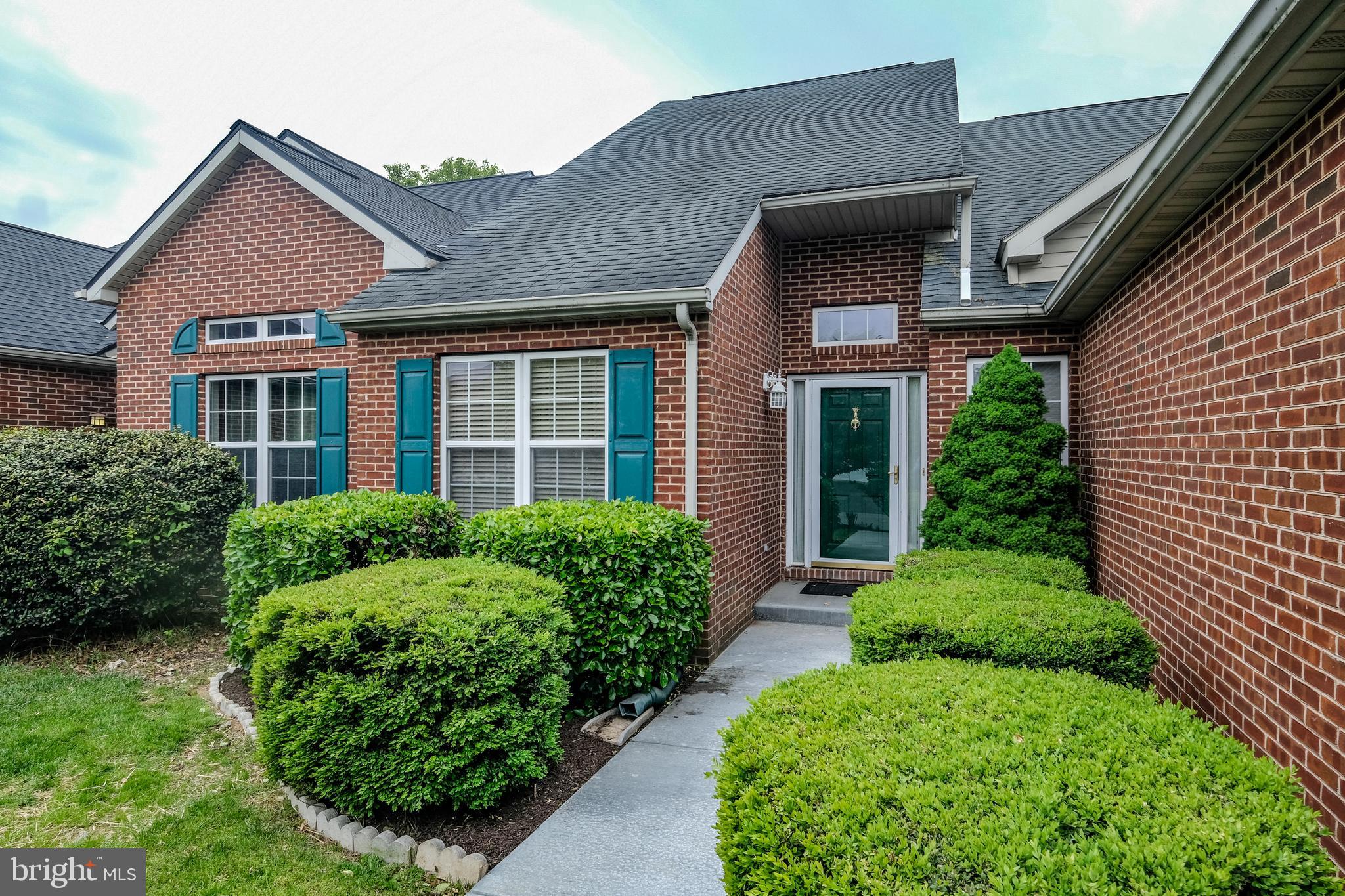 STONEBRIDGE - Residential