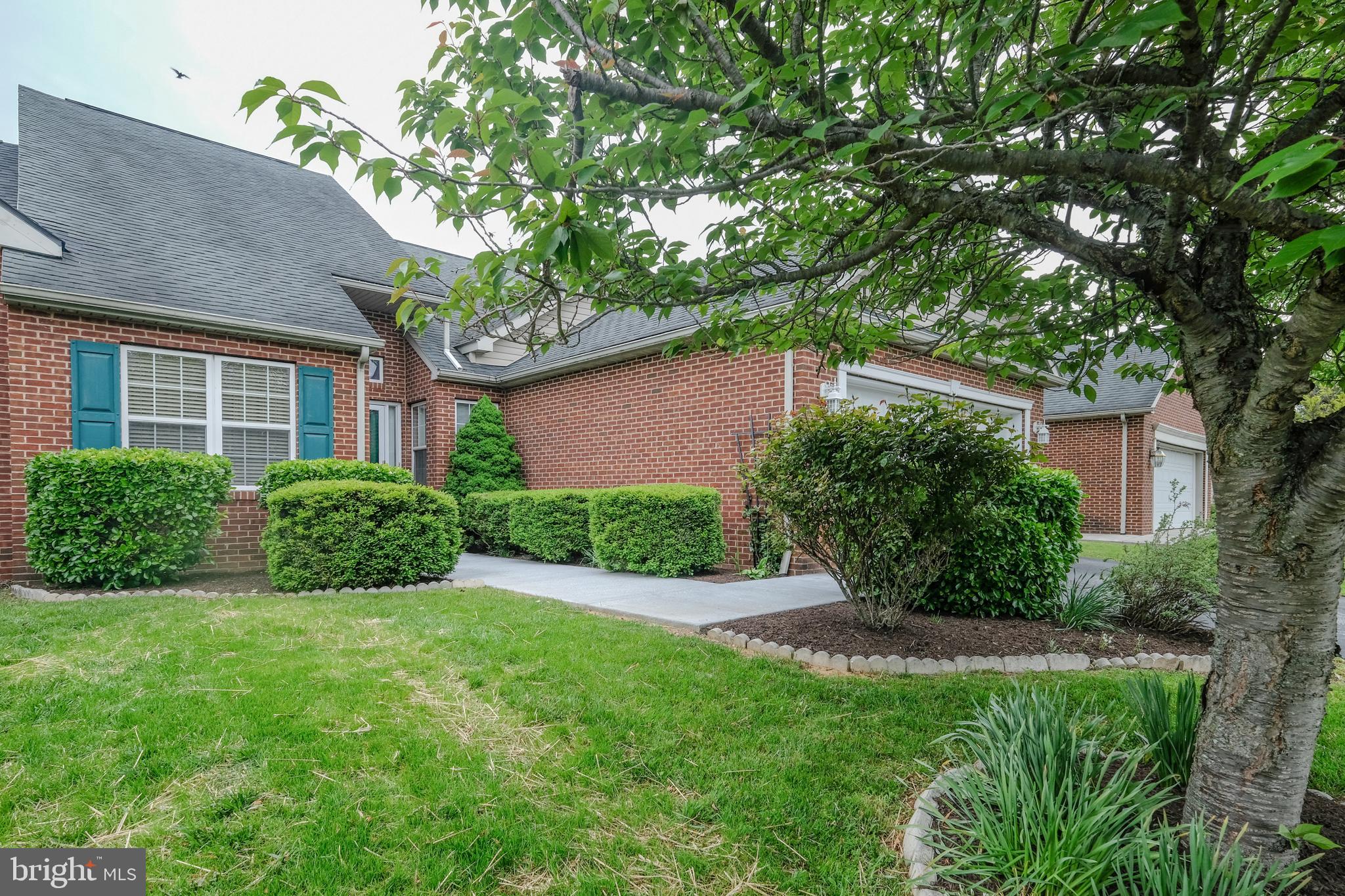 STONEBRIDGE - Residential