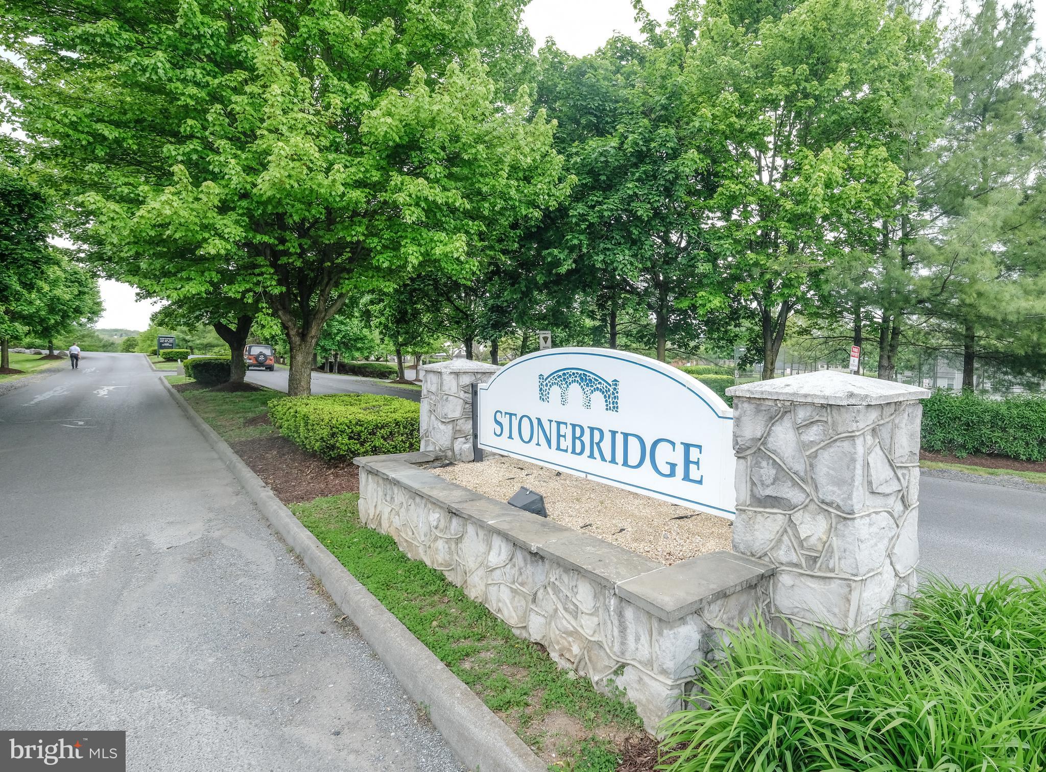 STONEBRIDGE - Residential