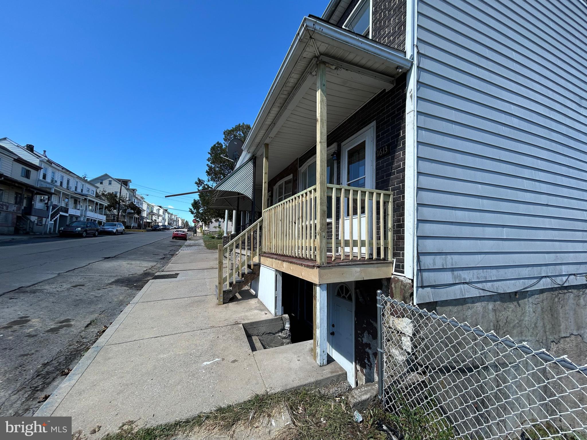 ASHLAND - Residential