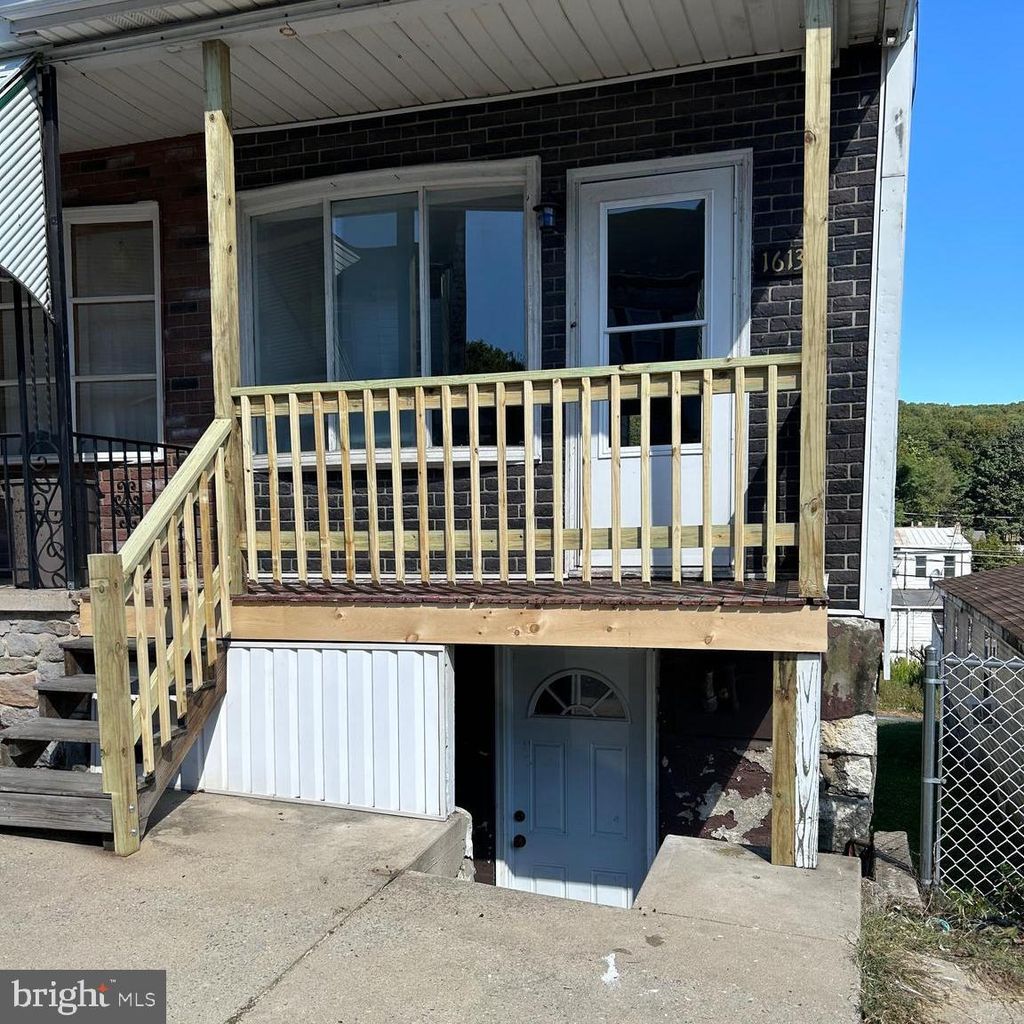 Photo of 1613 Walnut Street, ASHLAND, PA 17921 (MLS # PASK2022702)