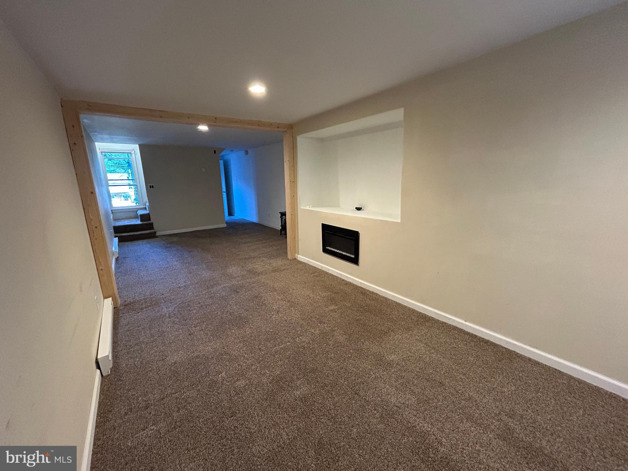 ASHLAND - Residential