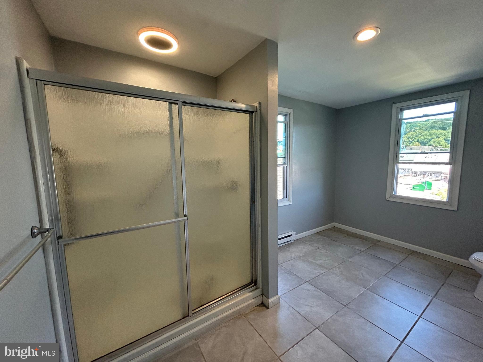 ASHLAND - Residential