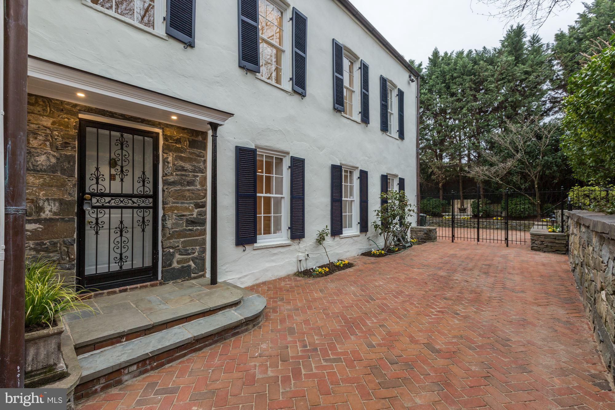 GEORGETOWN - Residential