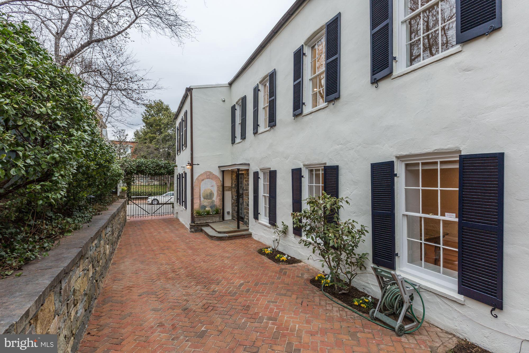 GEORGETOWN - Residential