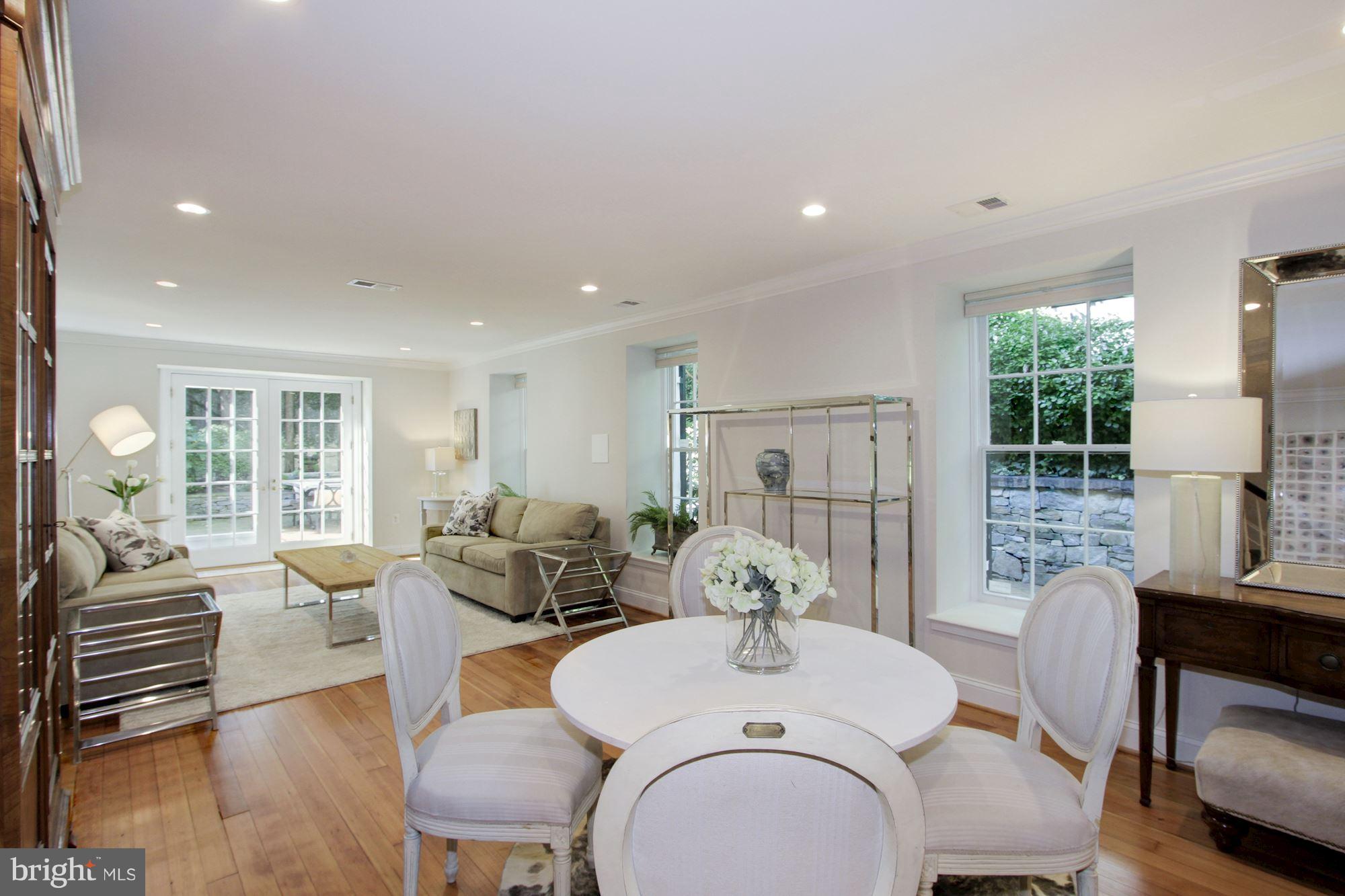 GEORGETOWN - Residential