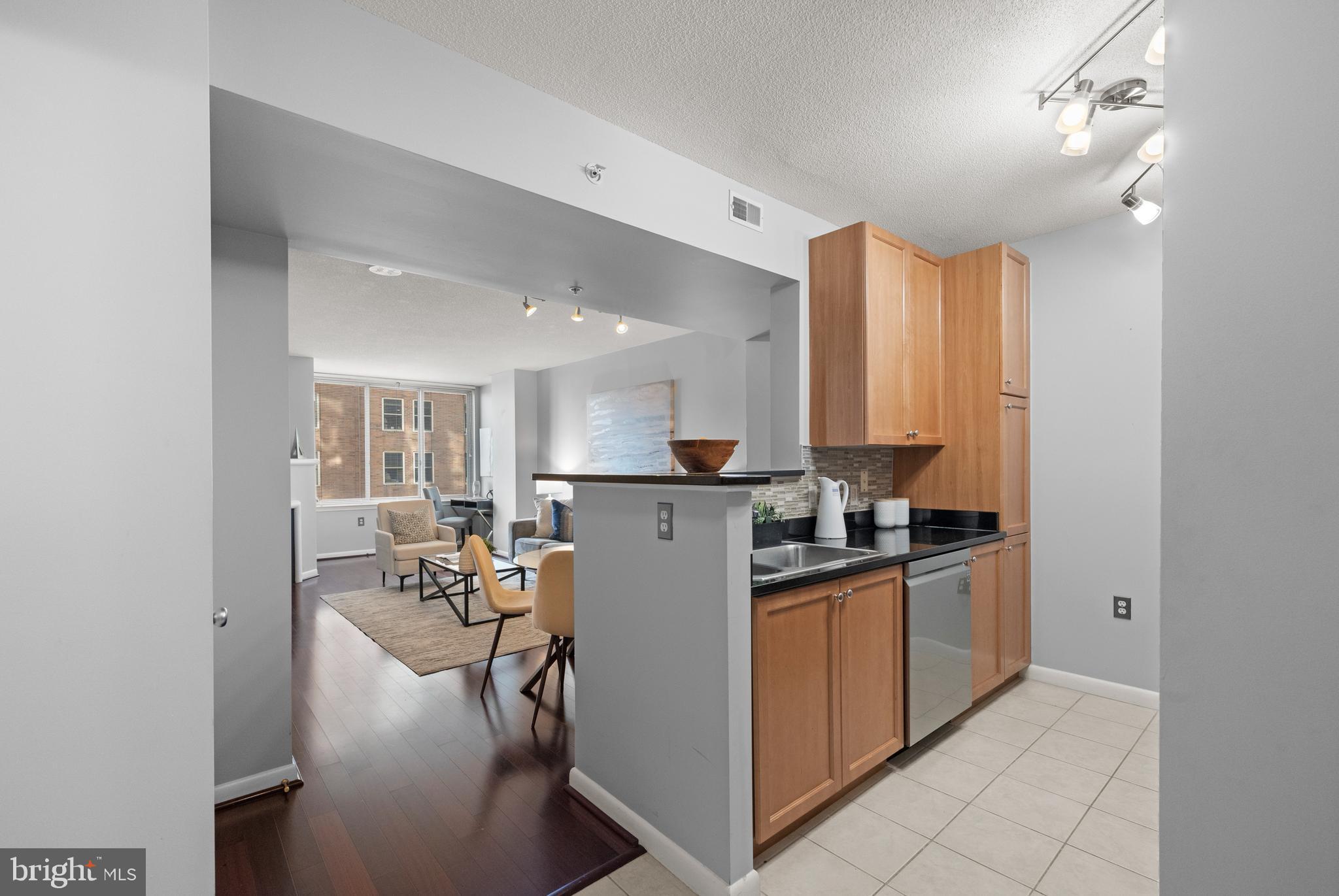 851 N GLEBE ROAD 1508