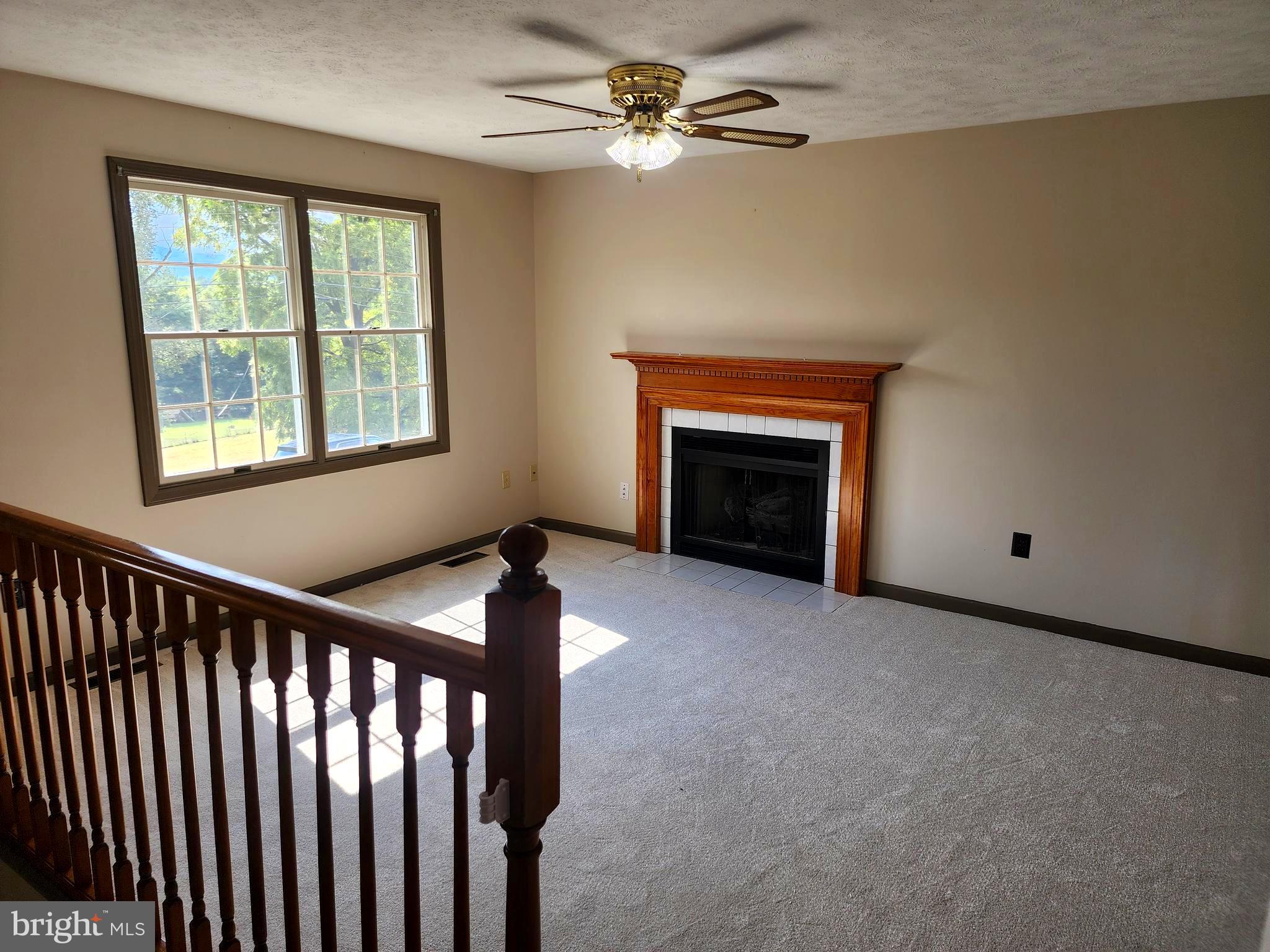 BELLEVUE - Residential