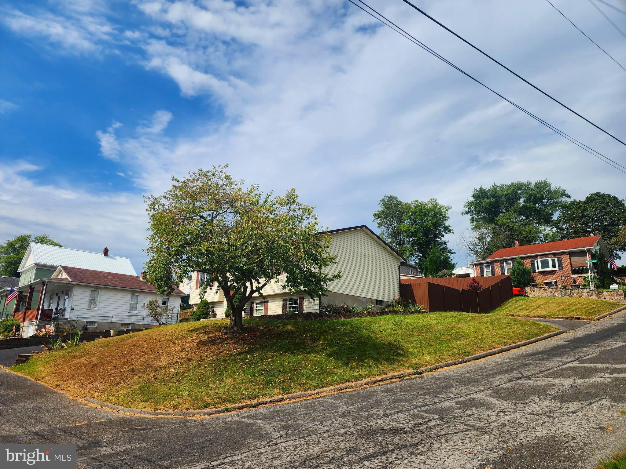 BELLEVUE - Residential