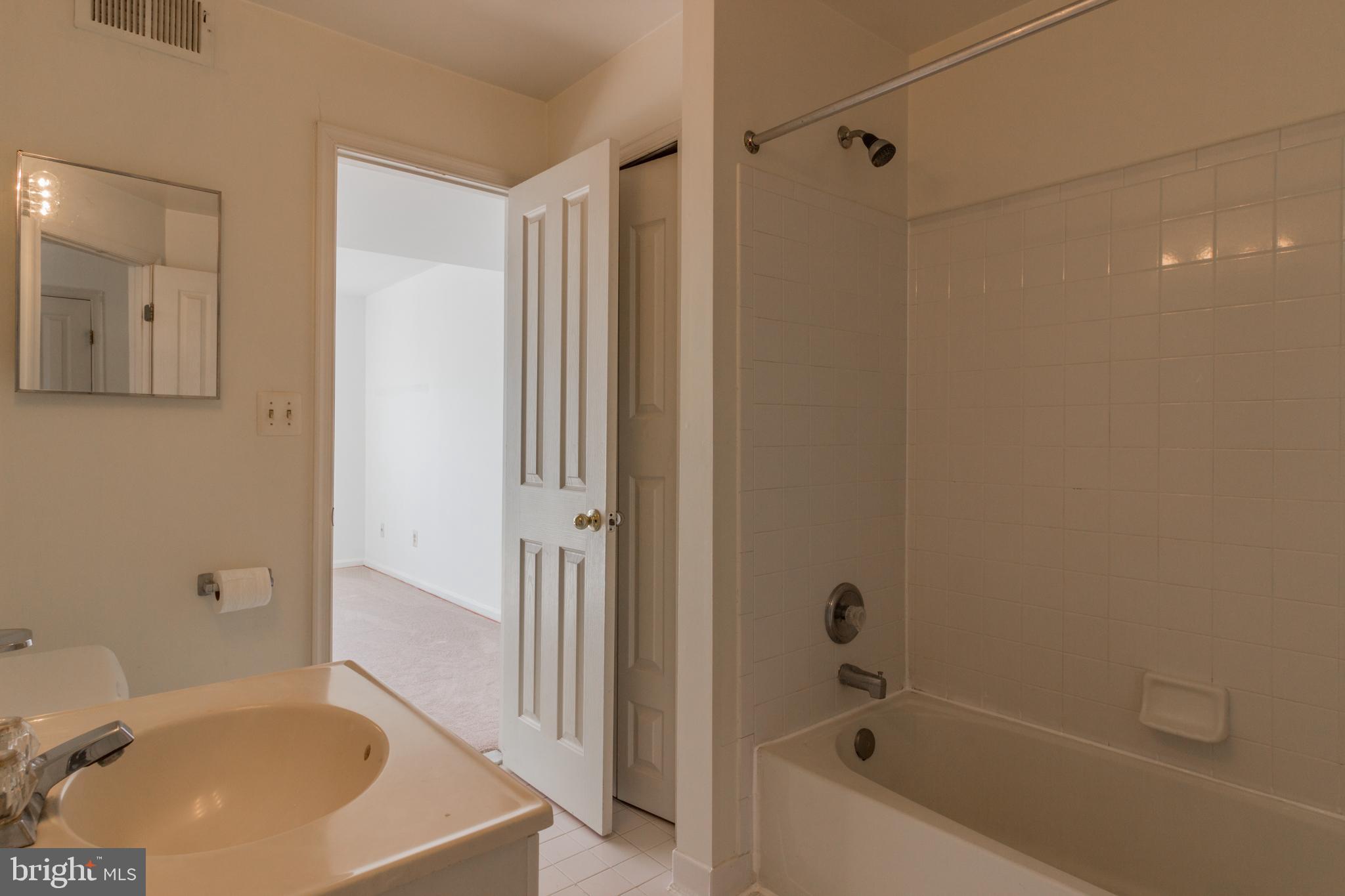 FAIRMONT CONDO - Residential Lease