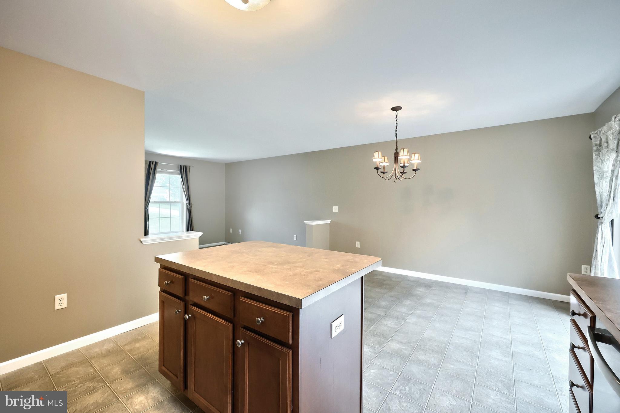 ASBURY POINTE - Residential