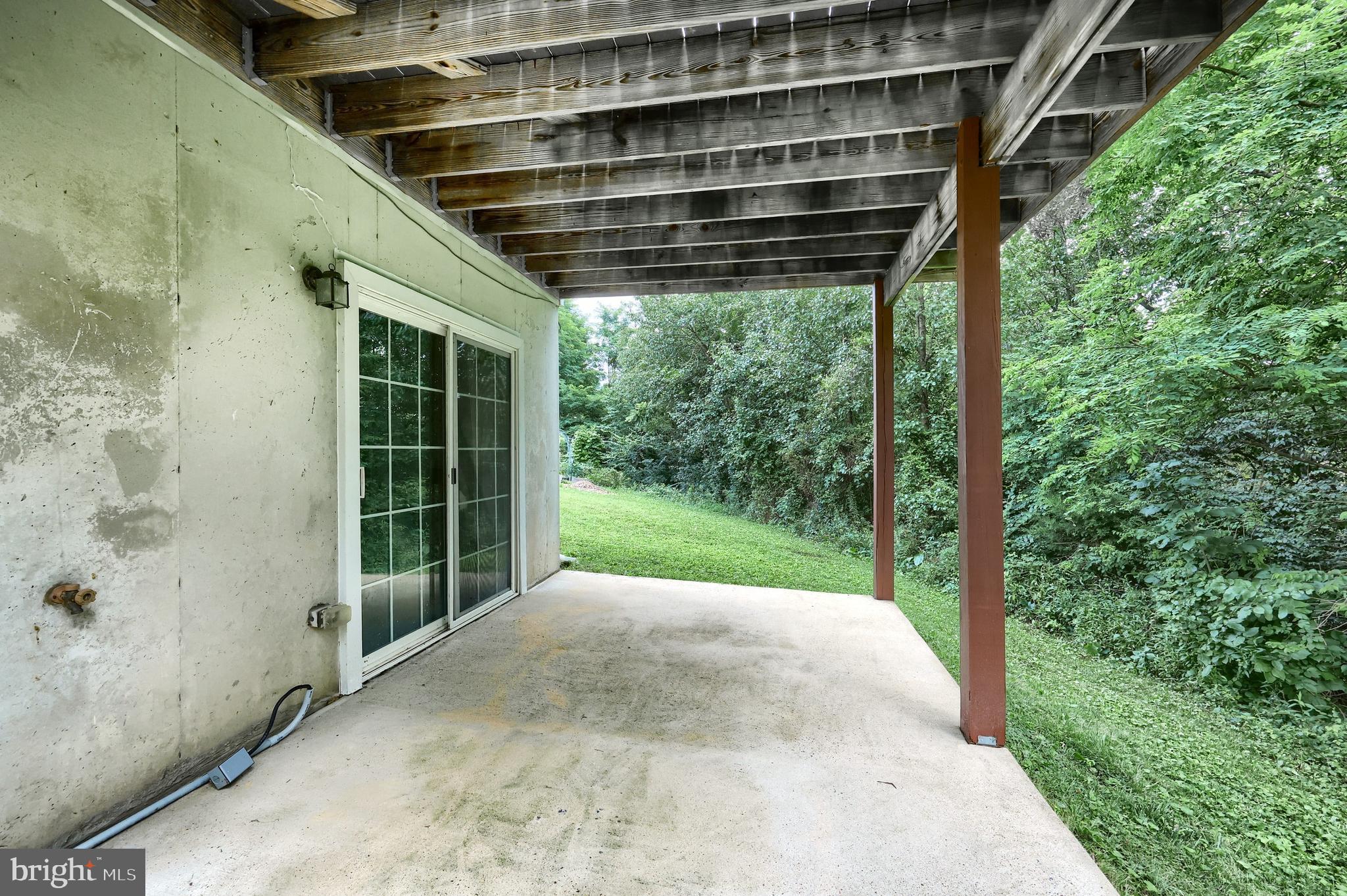 ASBURY POINTE - Residential