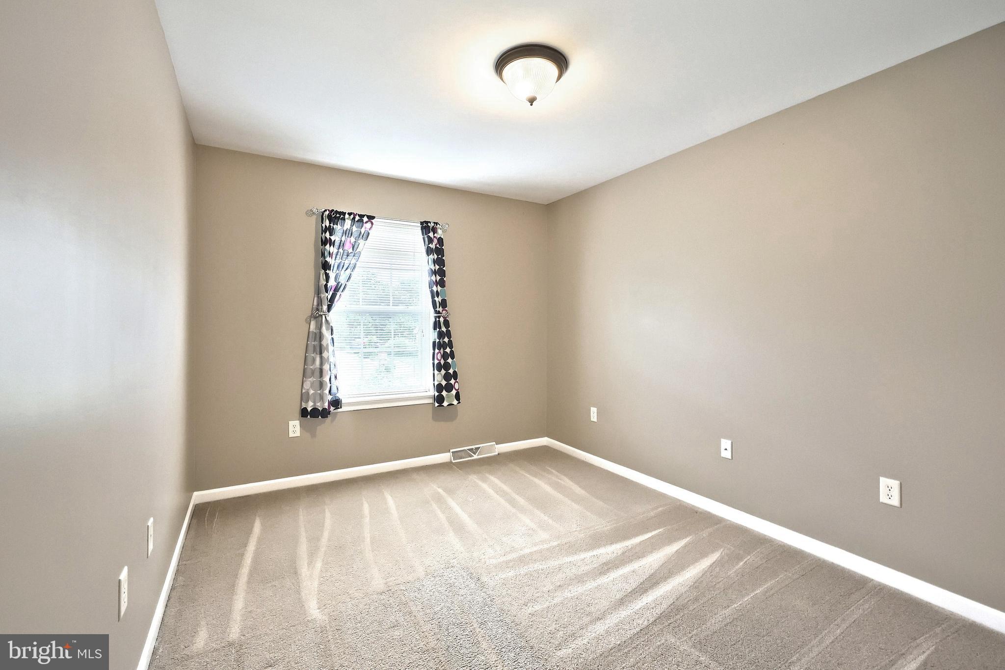 ASBURY POINTE - Residential