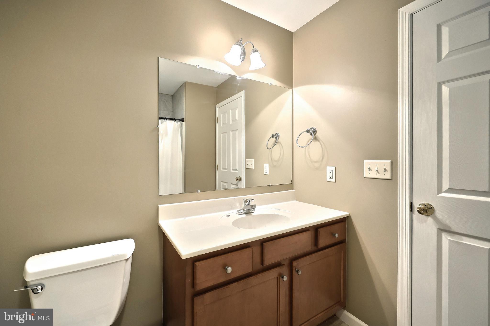 ASBURY POINTE - Residential