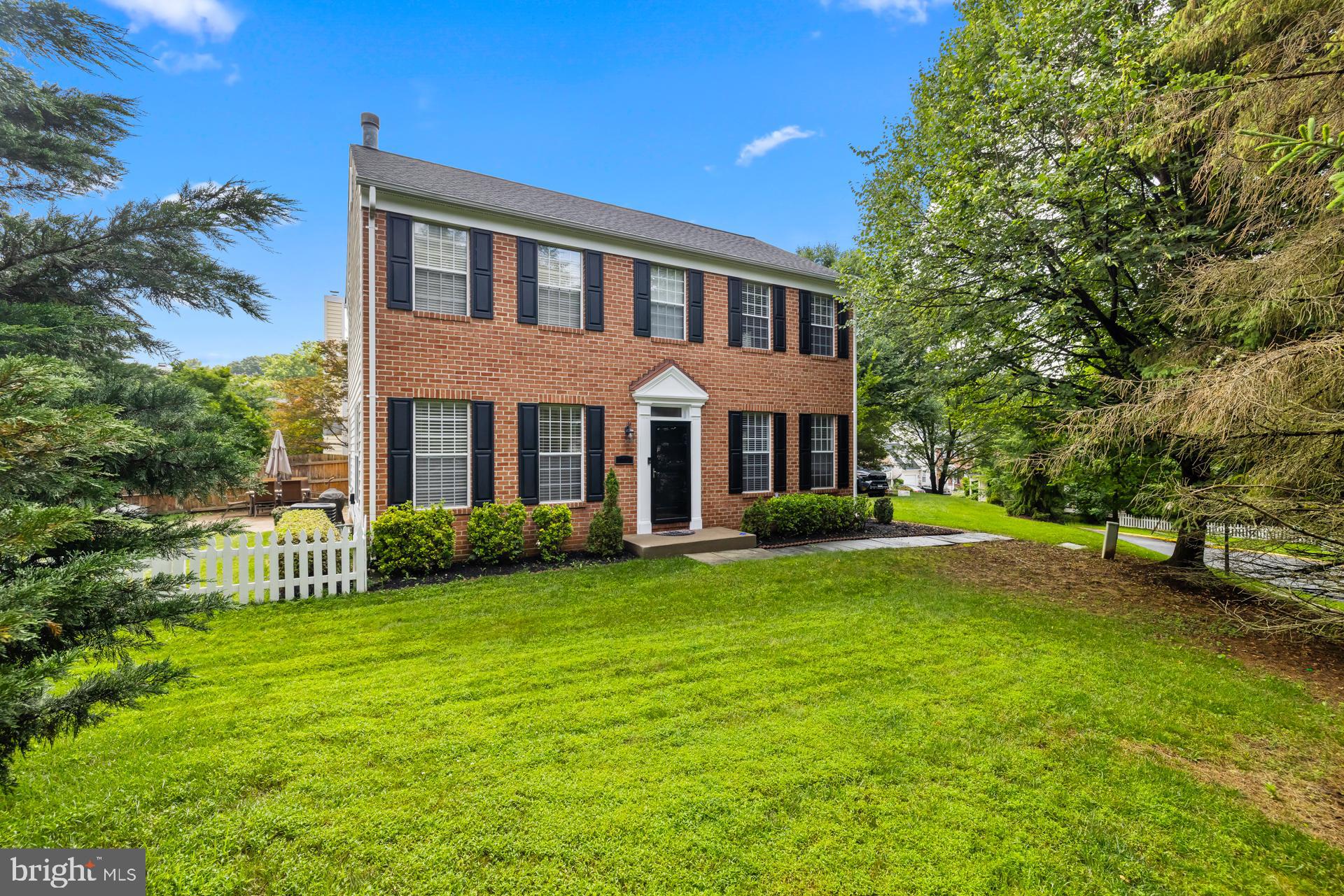 19807 MACKLEN PLACE