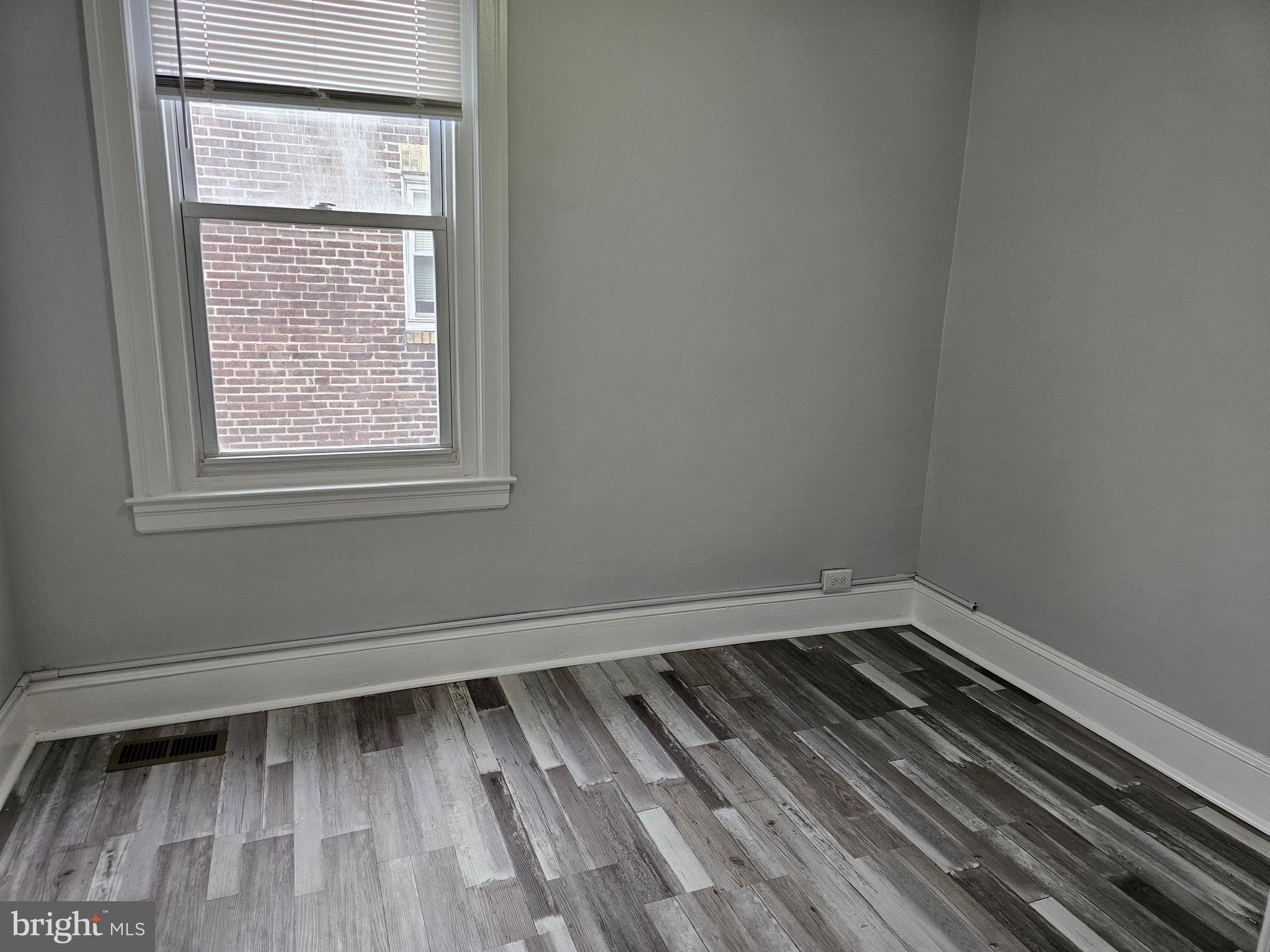 FRANKFORD - Residential