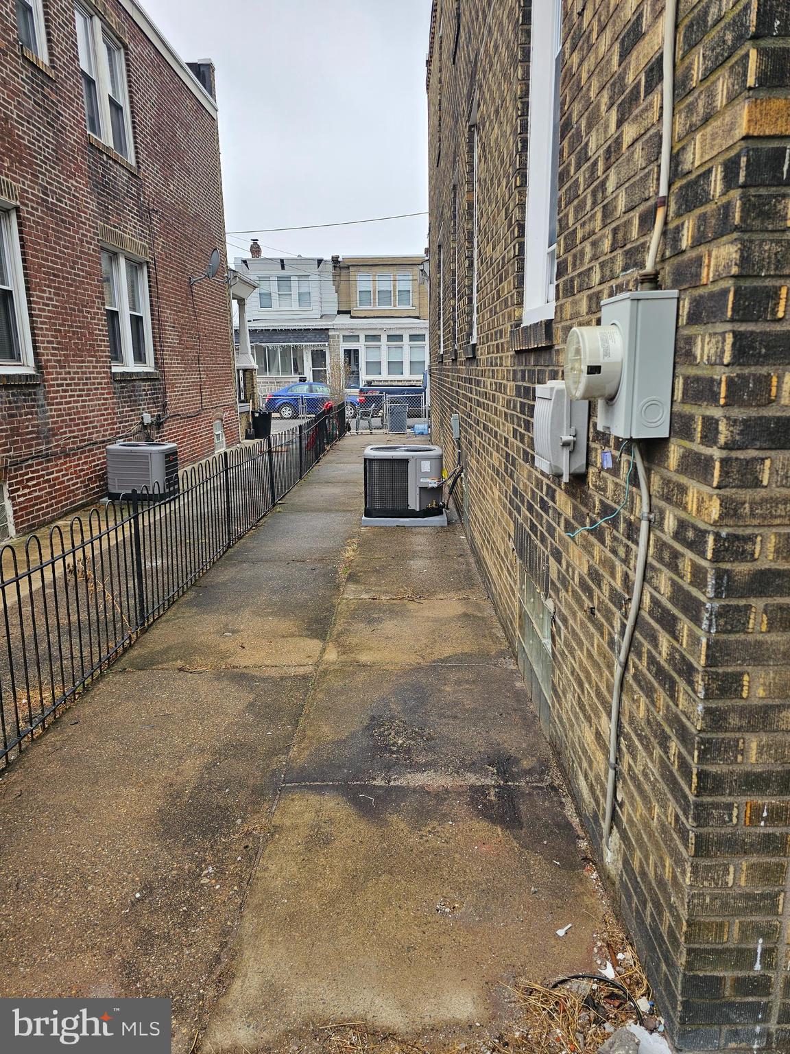 FRANKFORD - Residential