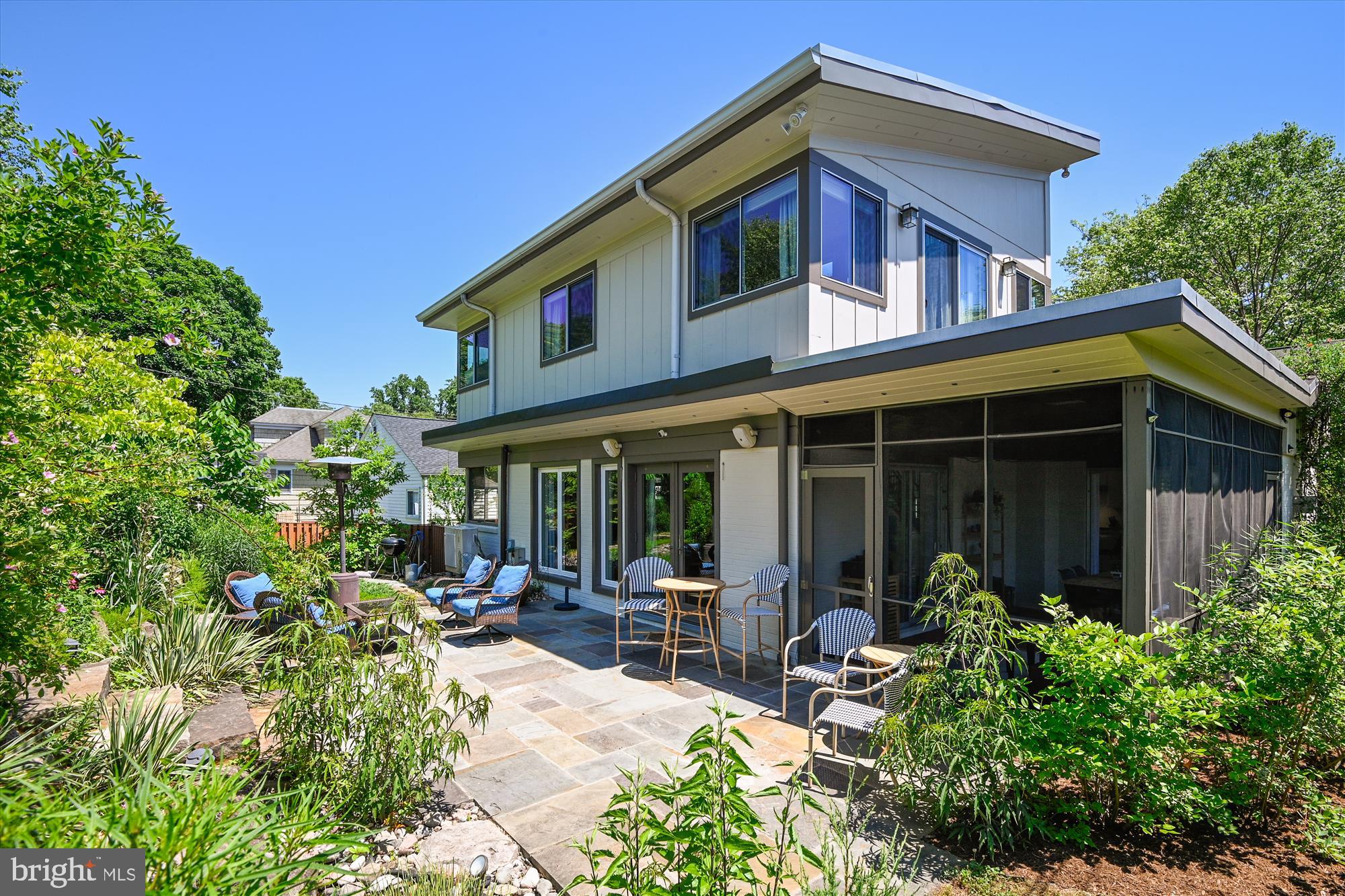 MURRAY HILL - Residential