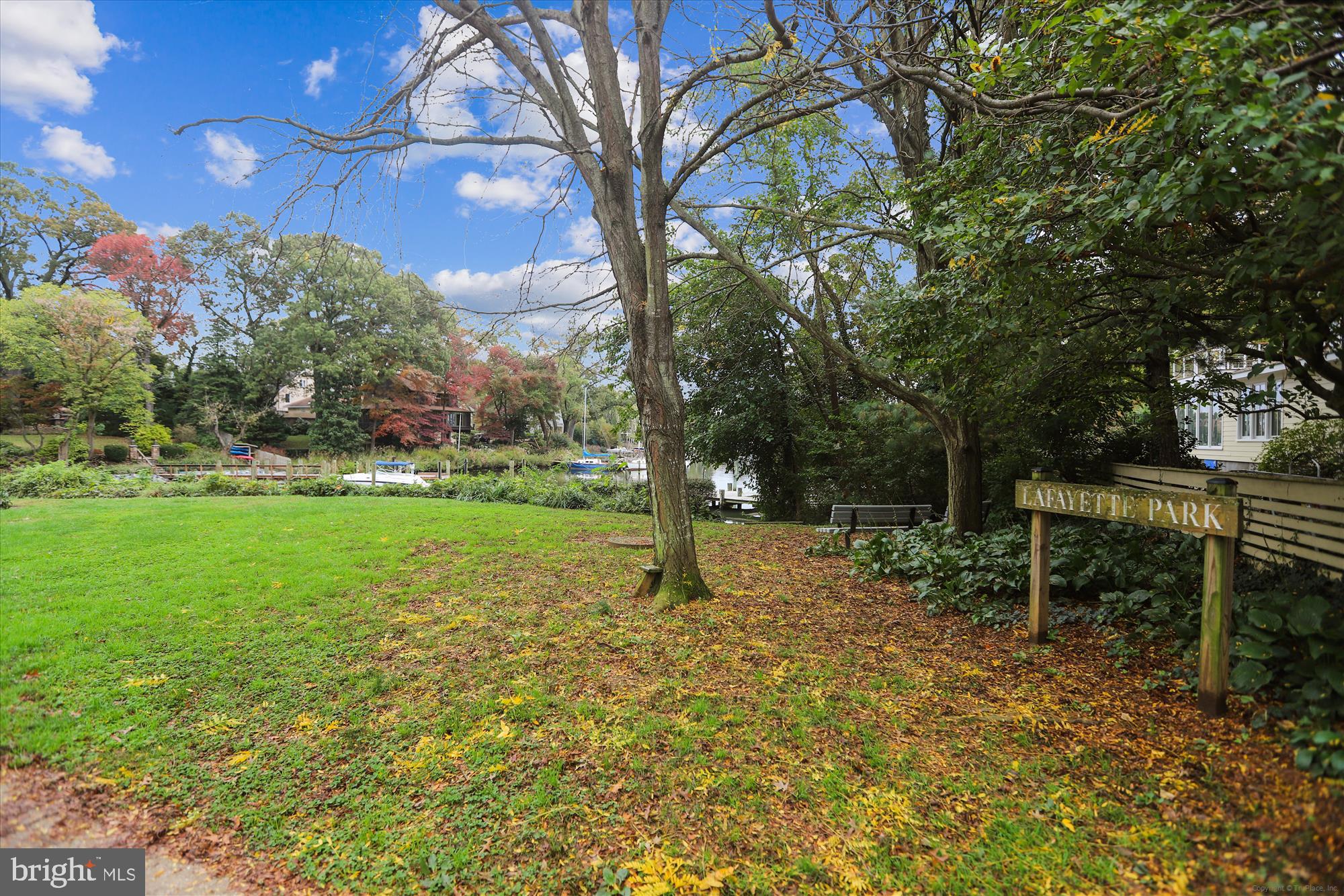 MURRAY HILL - Residential